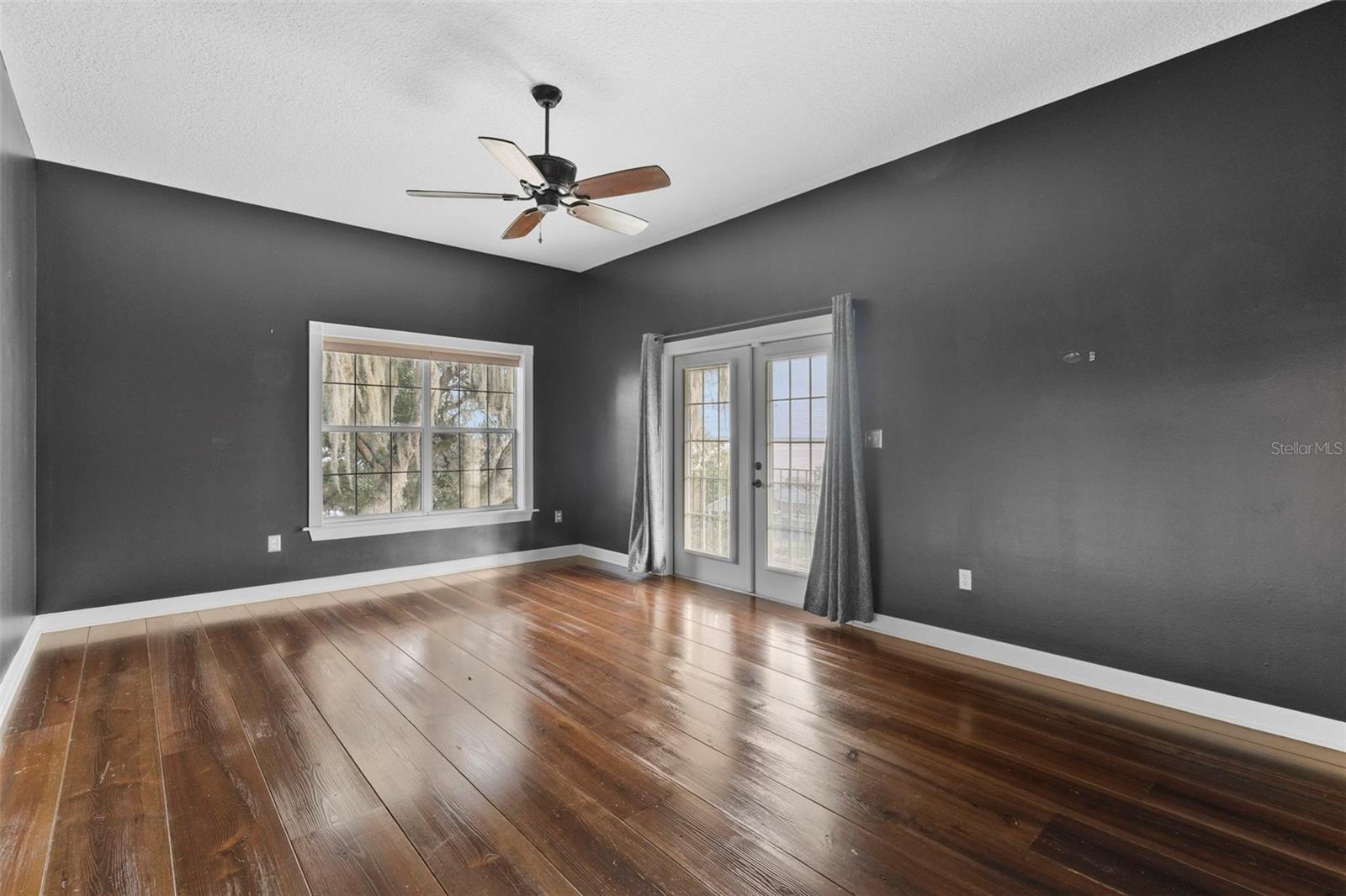 EMERY HEIGHTS - Residential Lease