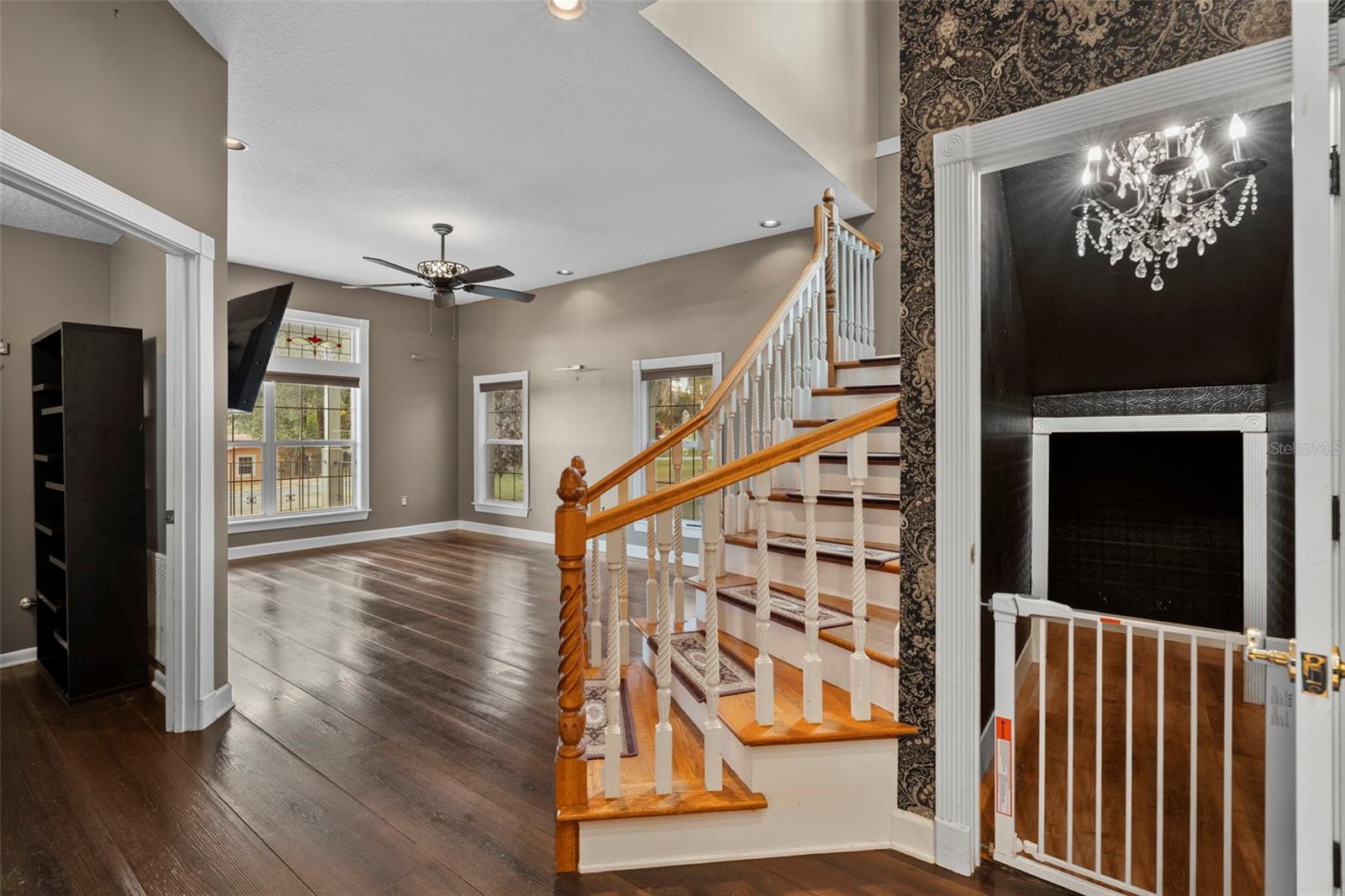 EMERY HEIGHTS - Residential Lease