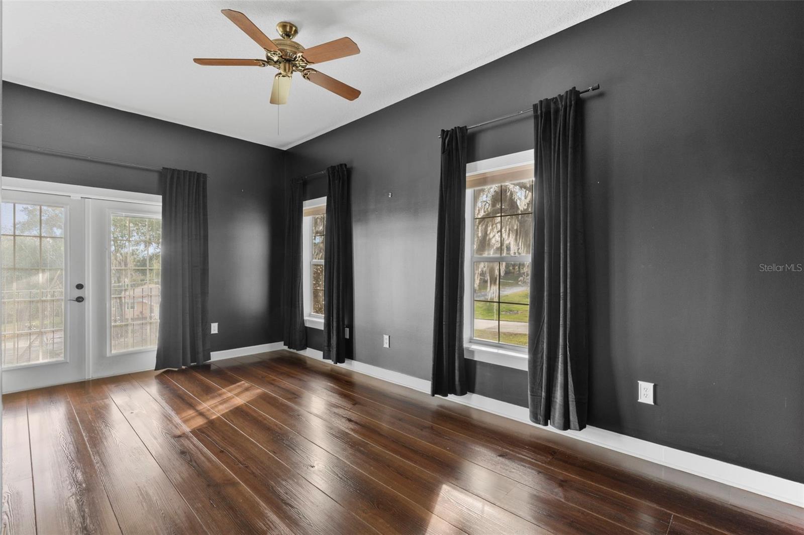 EMERY HEIGHTS - Residential Lease