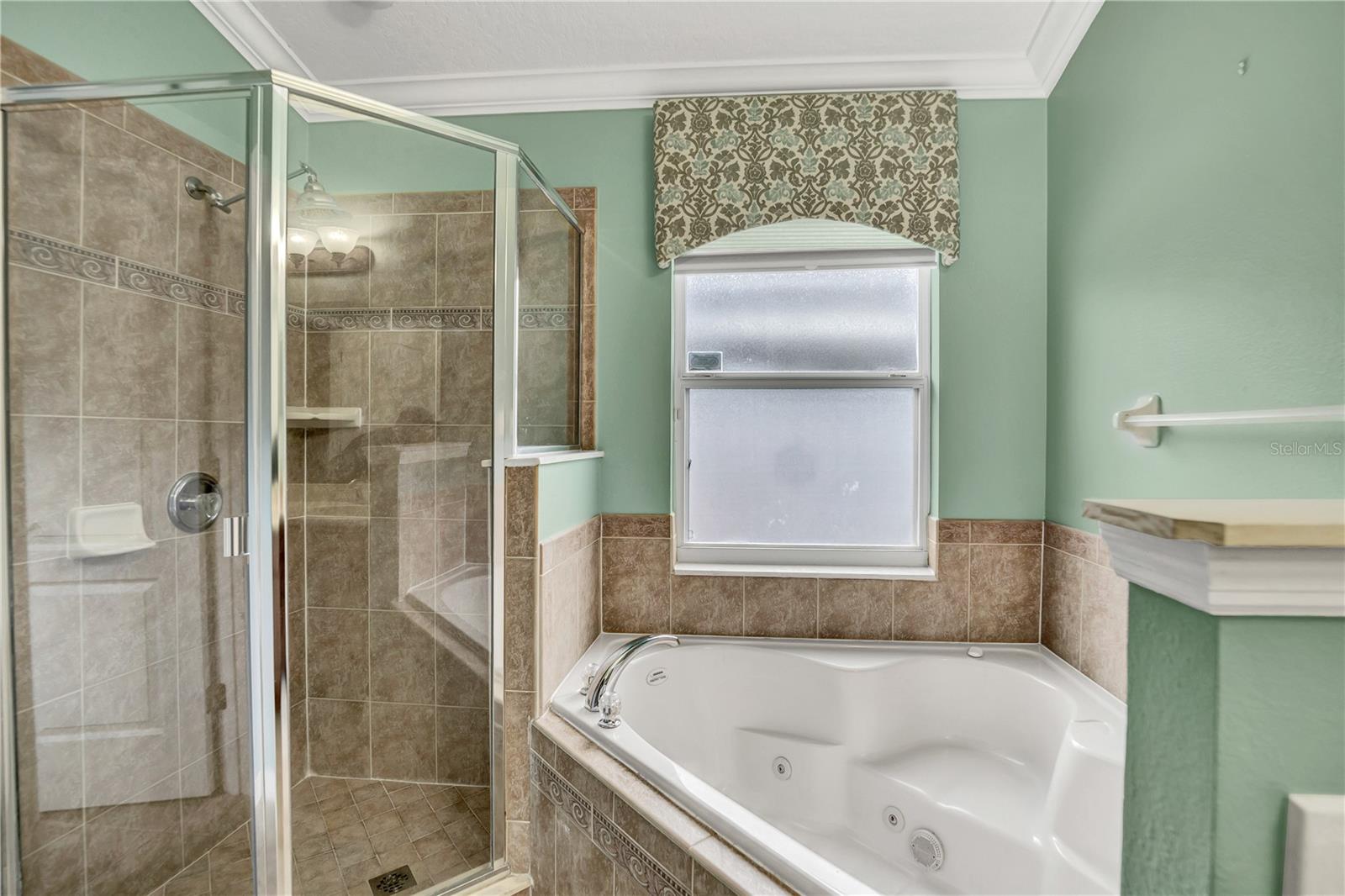 LA VINA 49 135 - Residential Lease