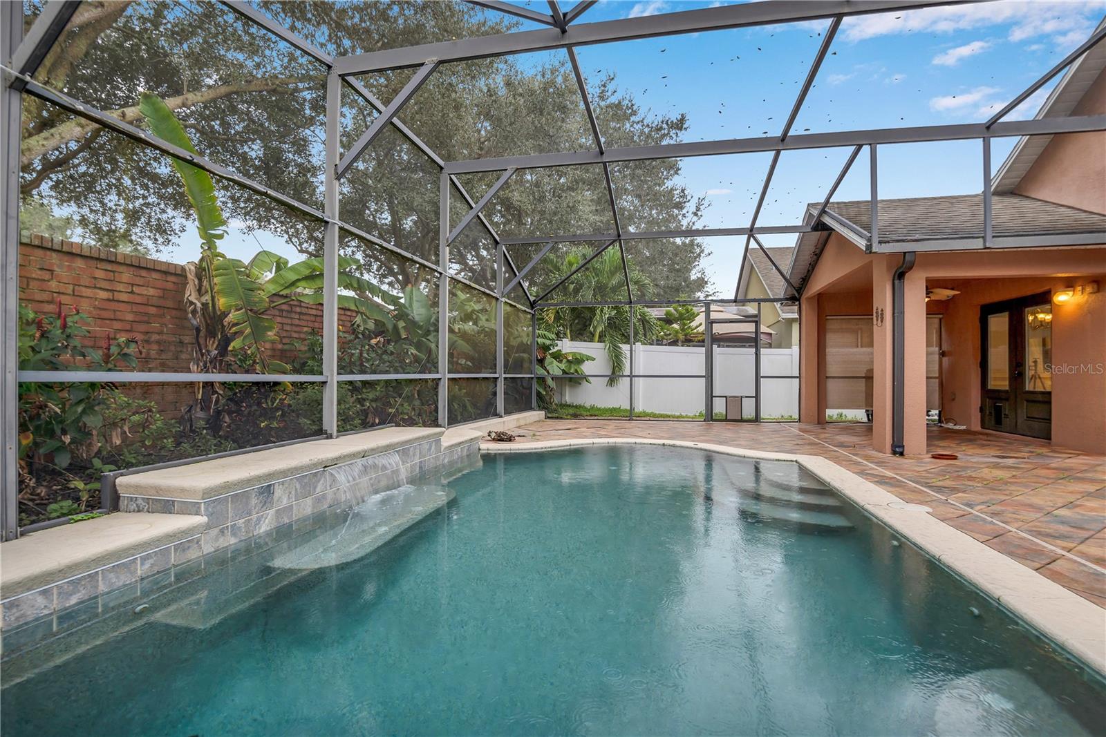 LA VINA 49 135 - Residential Lease