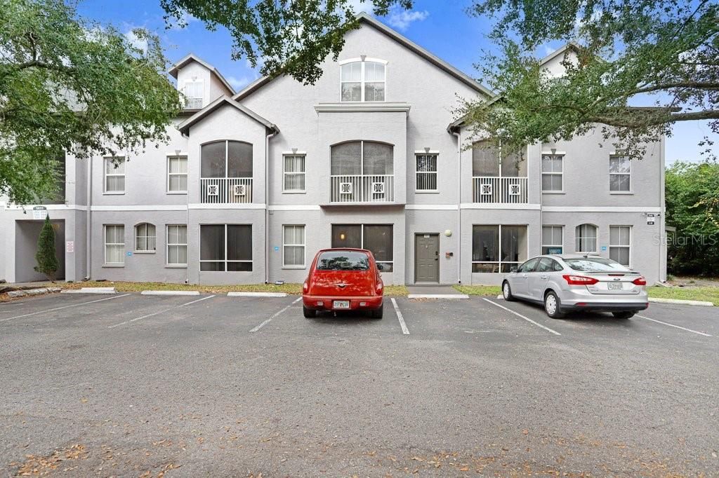 Photo of 5031 Sunridge Palms Drive, Tampa, FL 33617 (MLS # TB8463522)