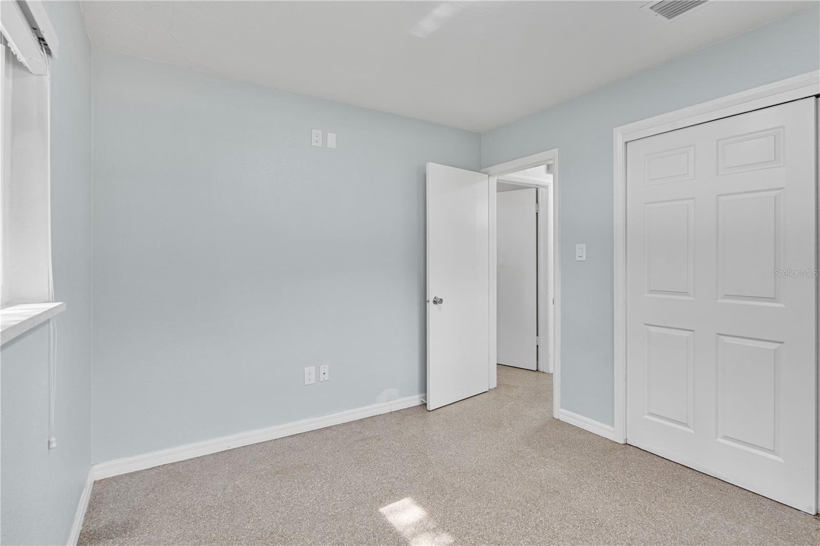 MINNETRISTA - Residential Lease