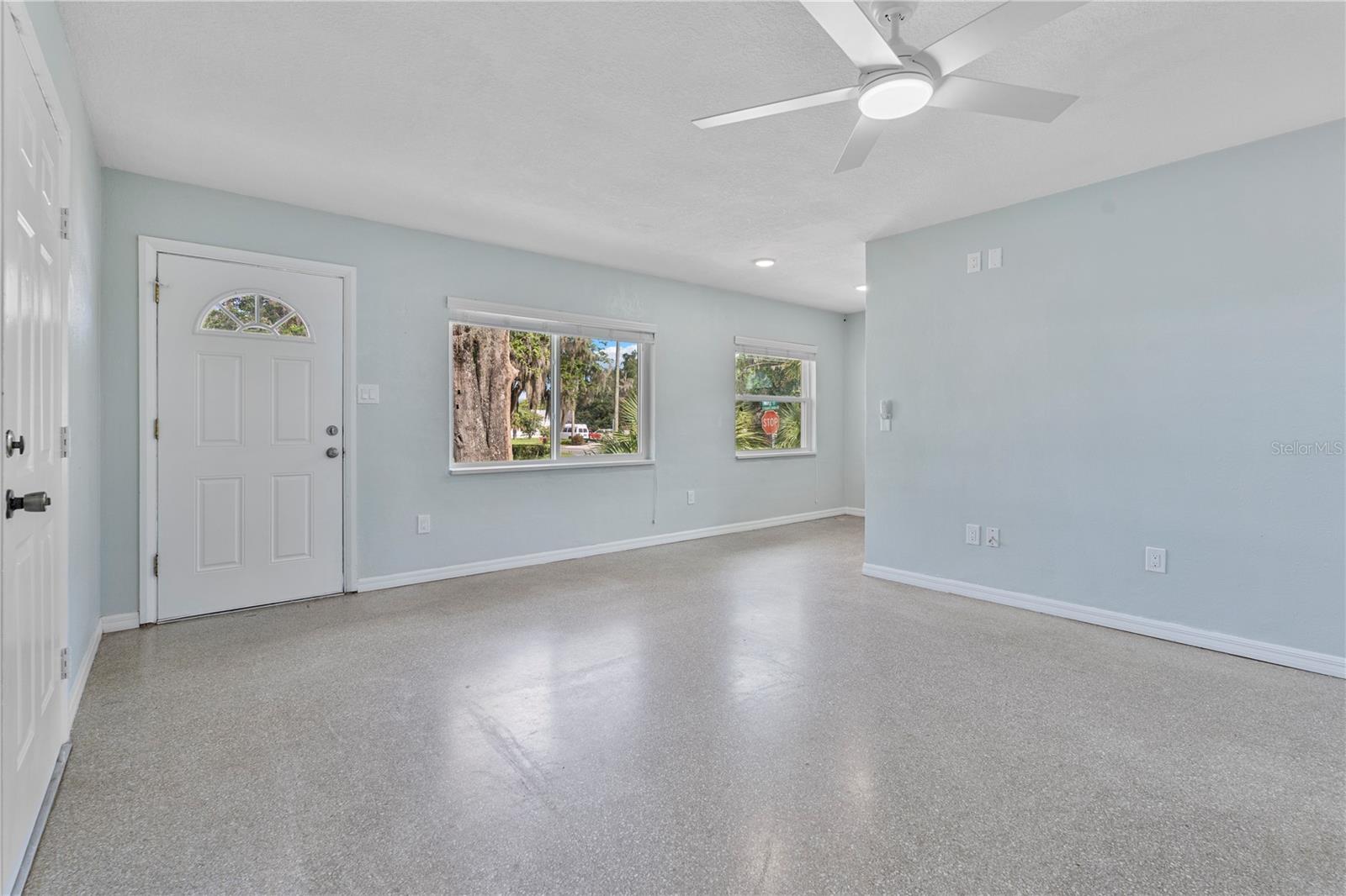 MINNETRISTA - Residential Lease