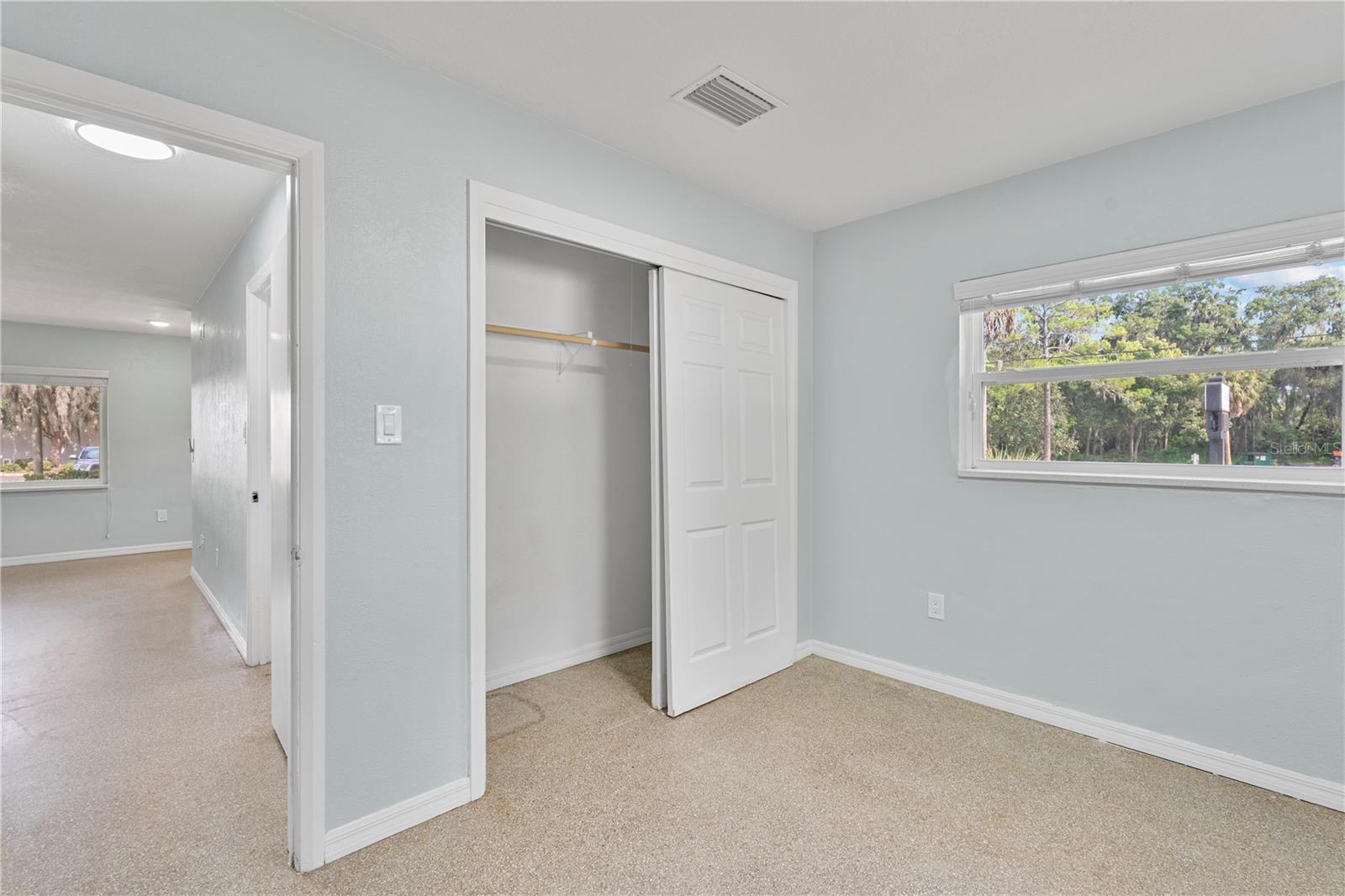 MINNETRISTA - Residential Lease
