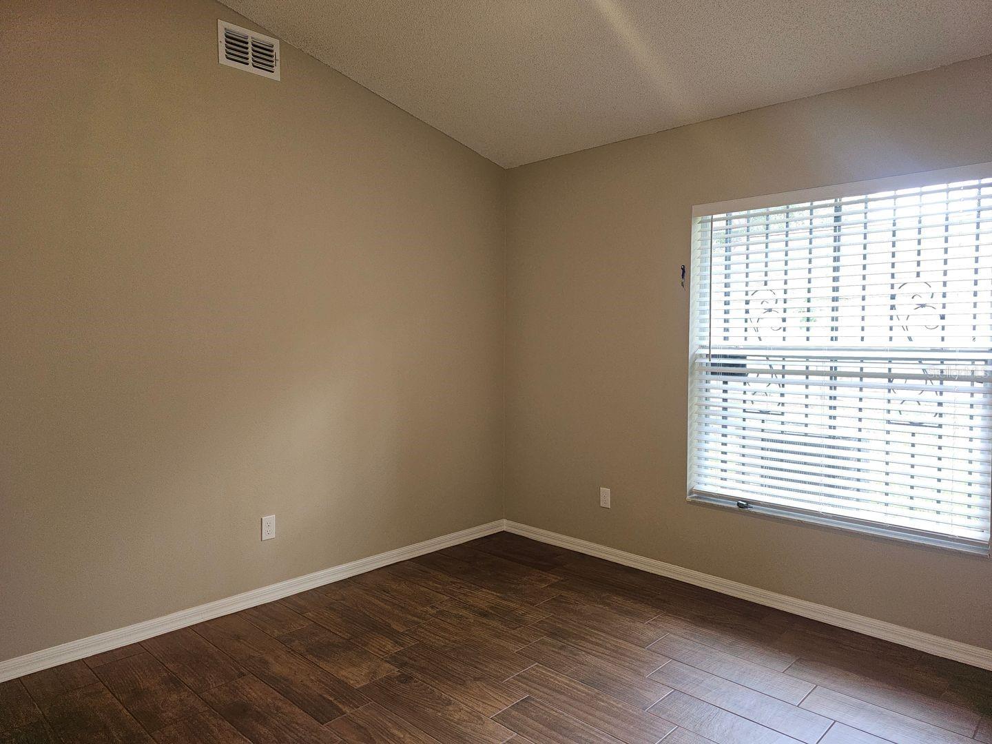 SILVER PINES POINTE PH 02 45/139 - Residential Lease