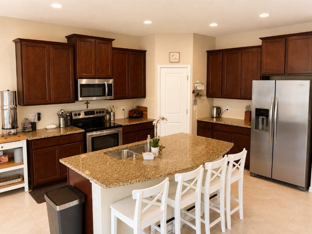 2296 MIDNIGHT PEARL DRIVE
