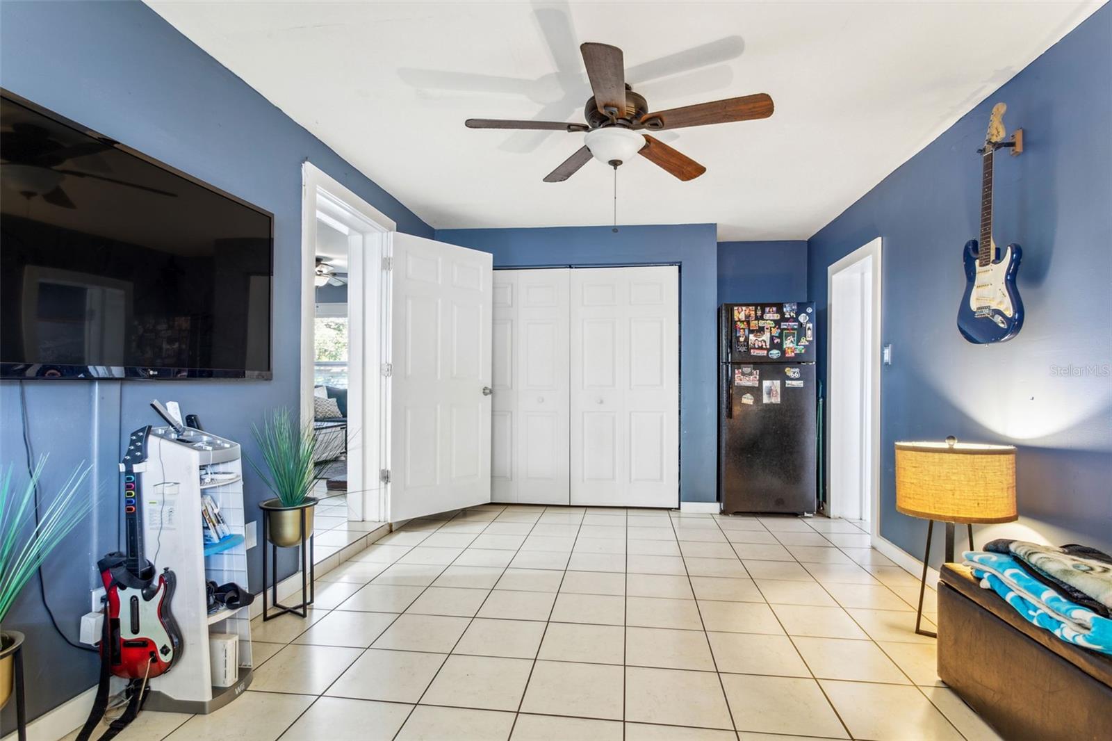 HILLS SUBDIVISION - Residential