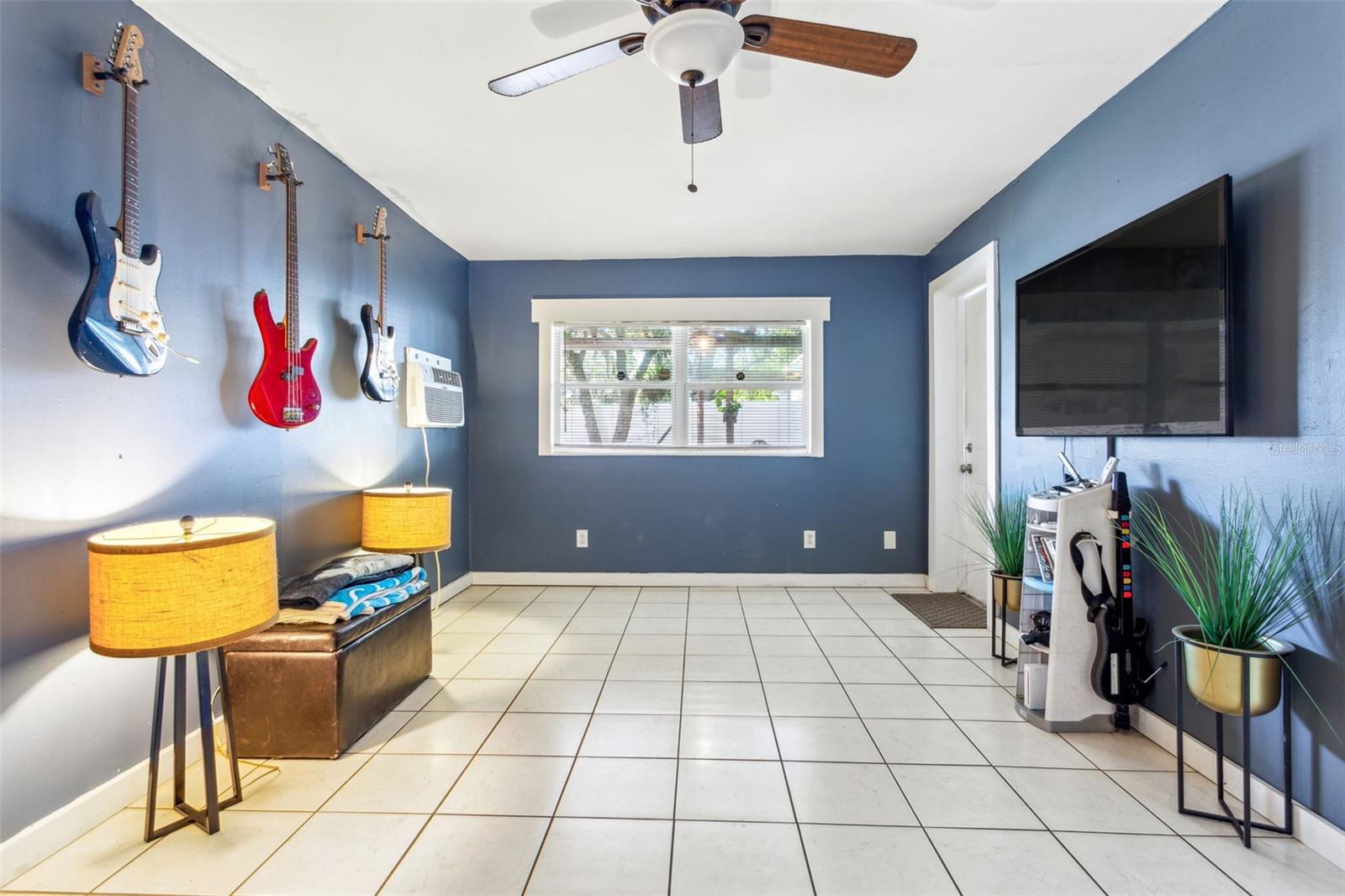 HILLS SUBDIVISION - Residential