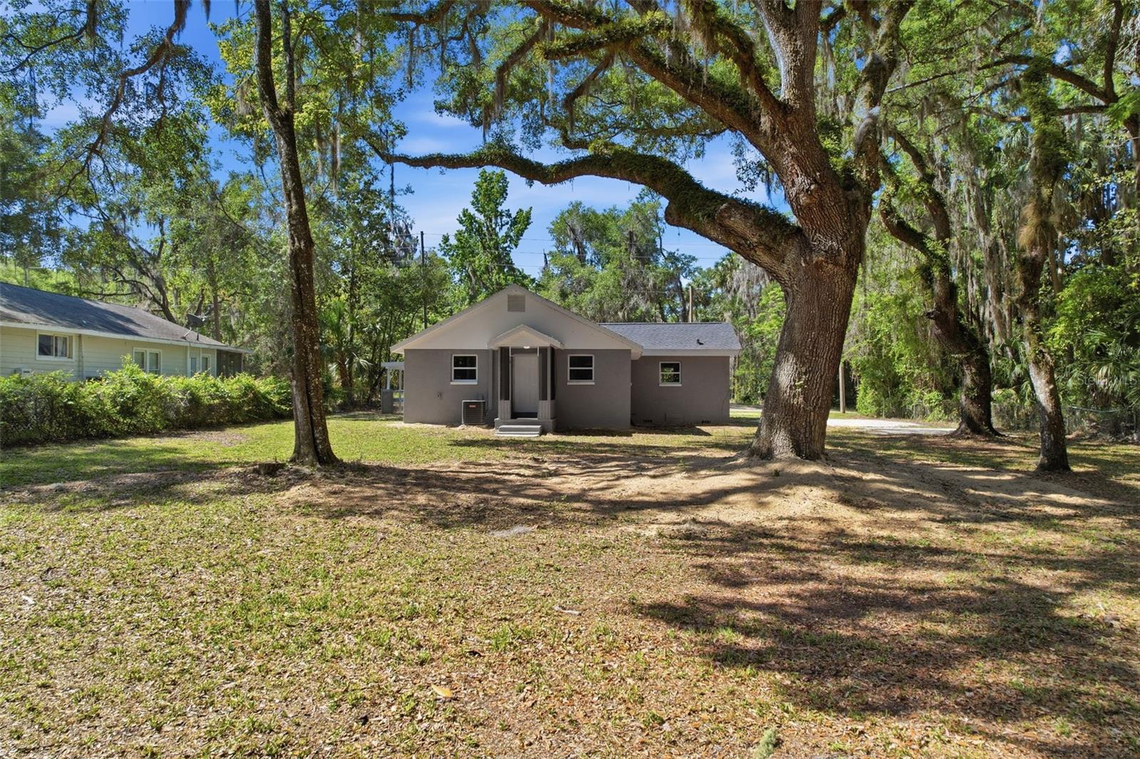 CRYSTAL PARK - Residential