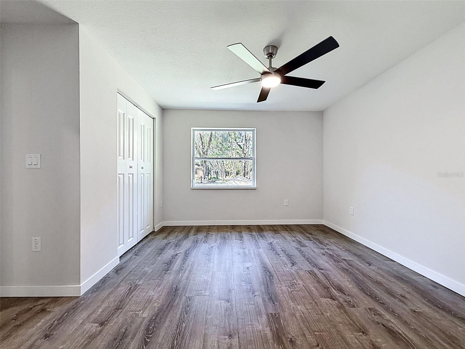 CRYSTAL PARK - Residential