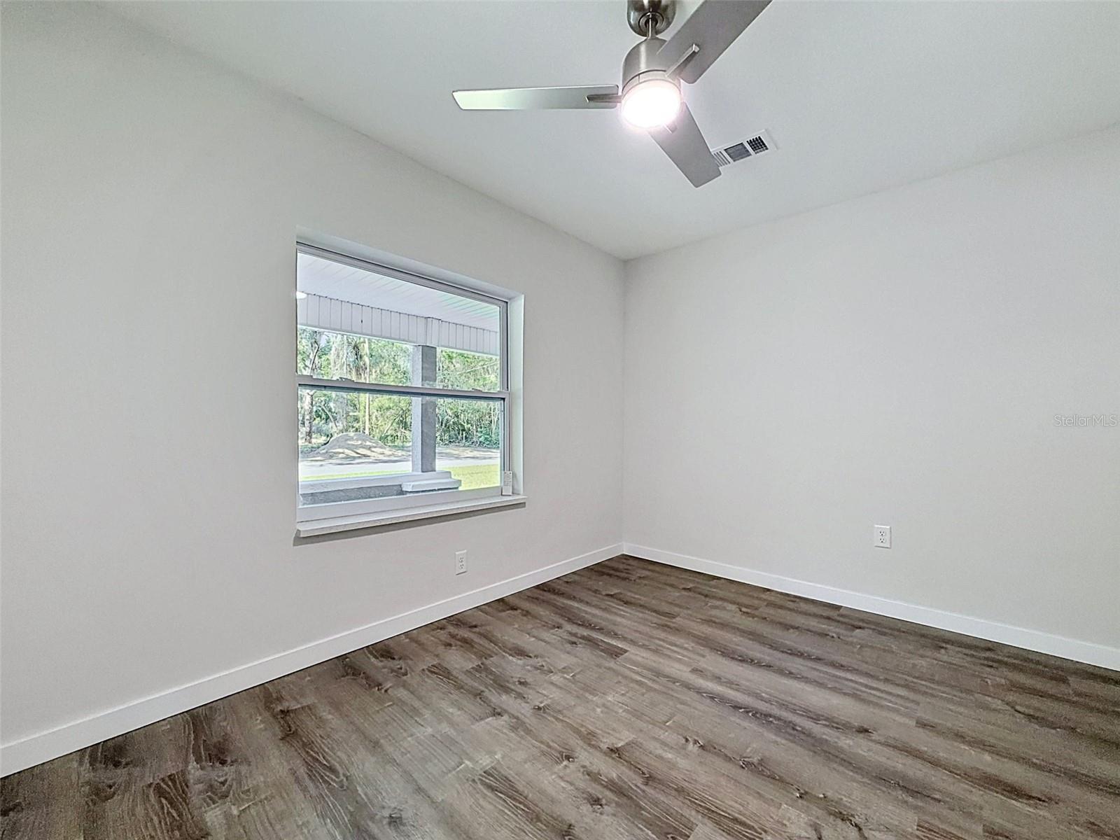 CRYSTAL PARK - Residential
