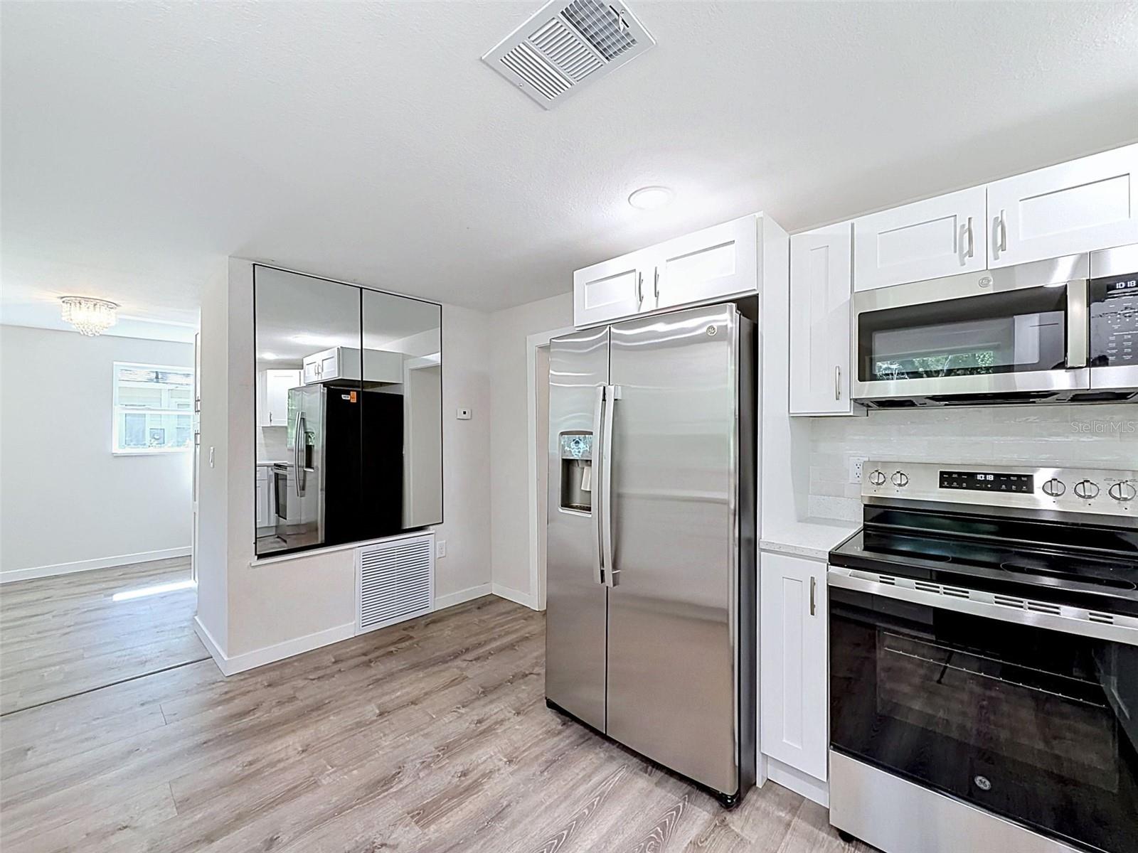 CRYSTAL PARK - Residential