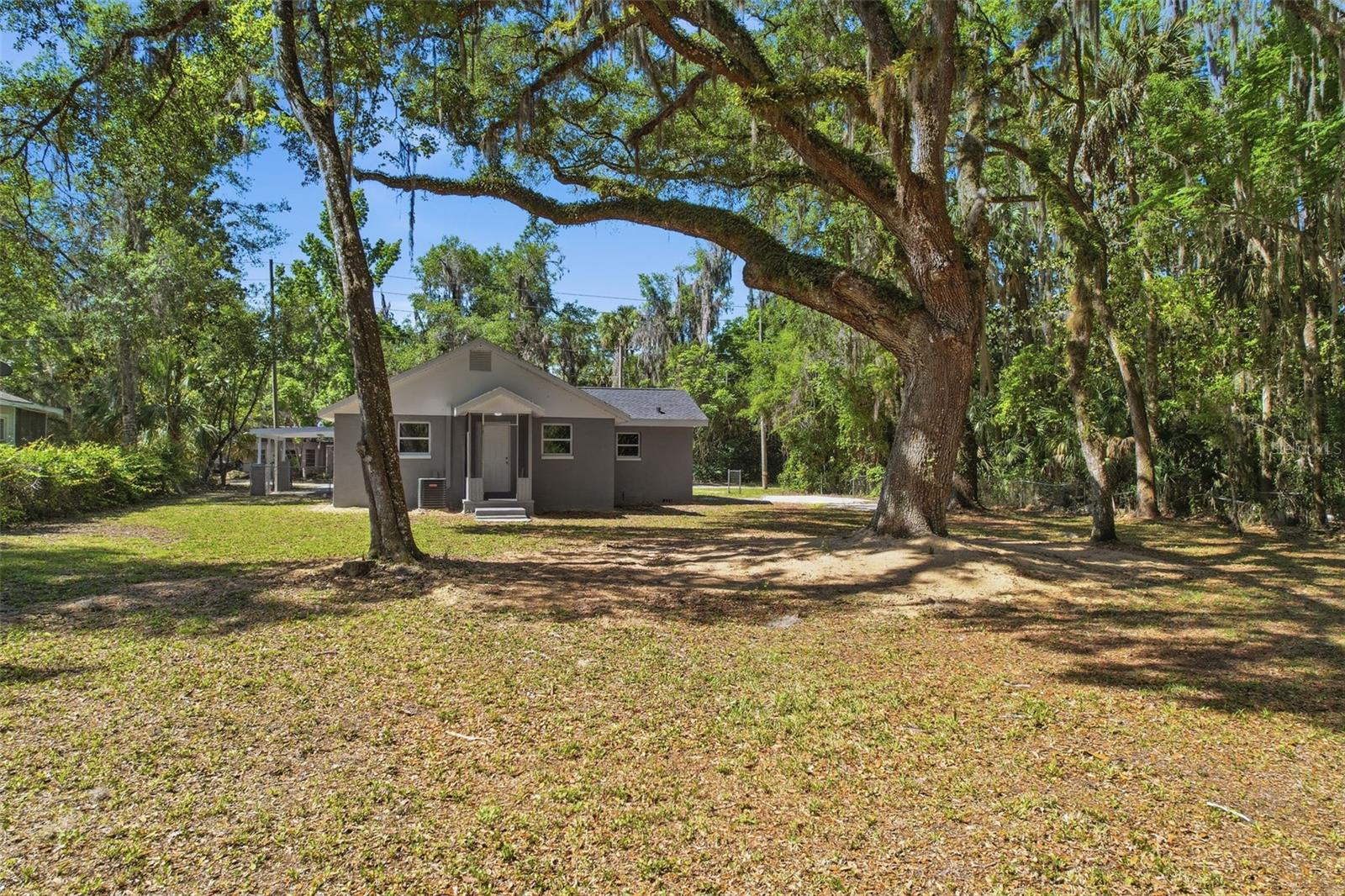 CRYSTAL PARK - Residential
