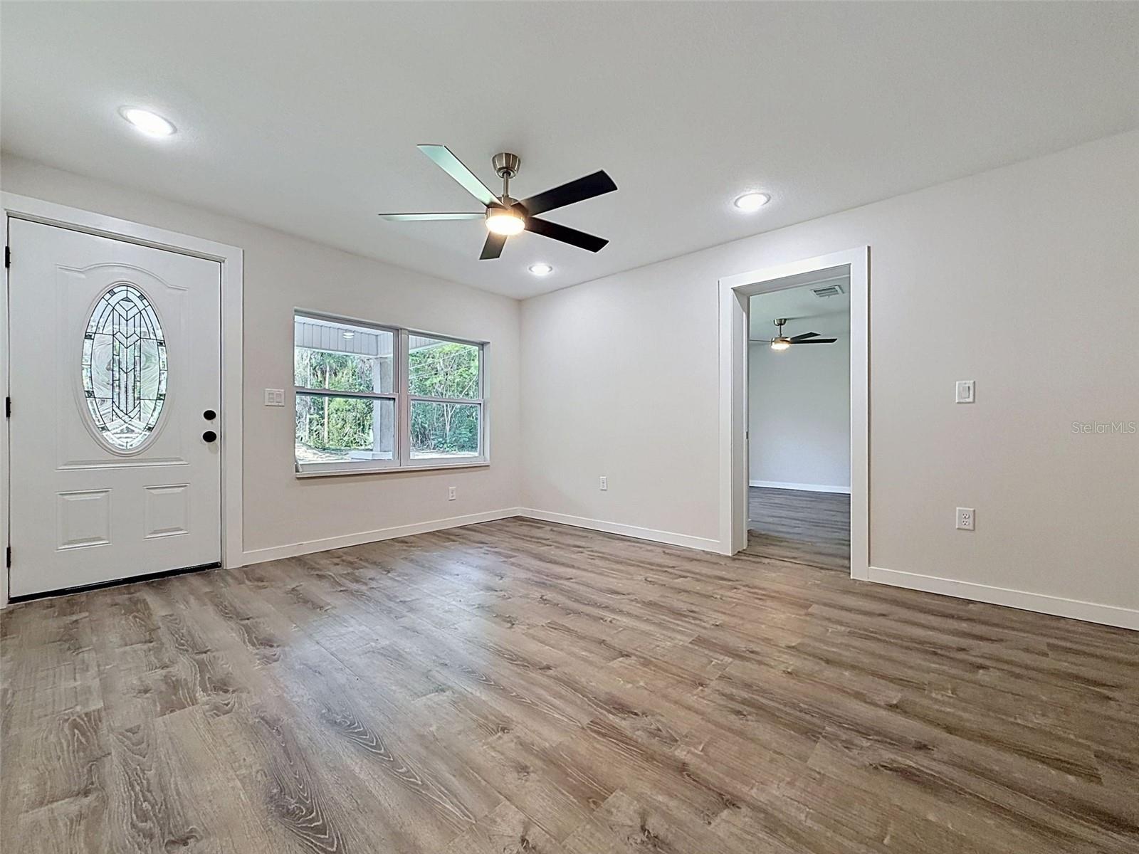 CRYSTAL PARK - Residential