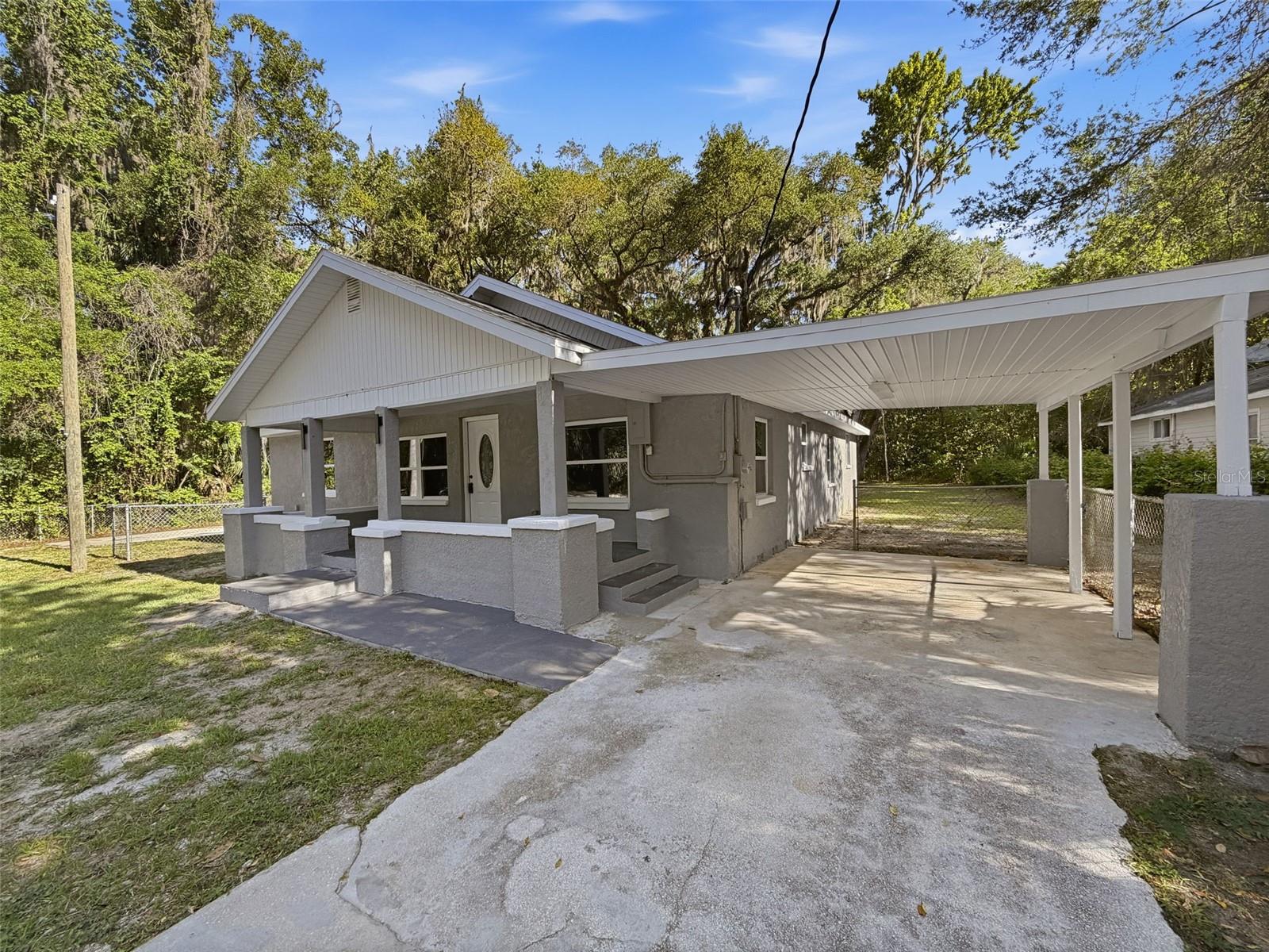 CRYSTAL PARK - Residential