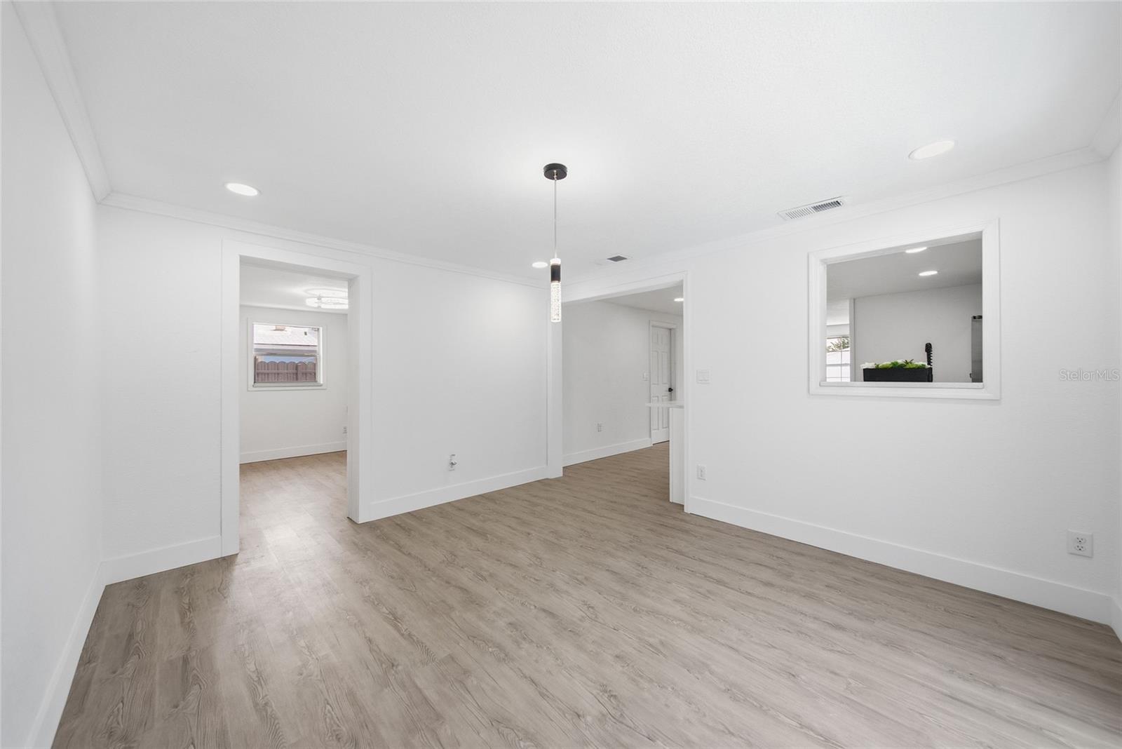 HILLANDALE - Residential