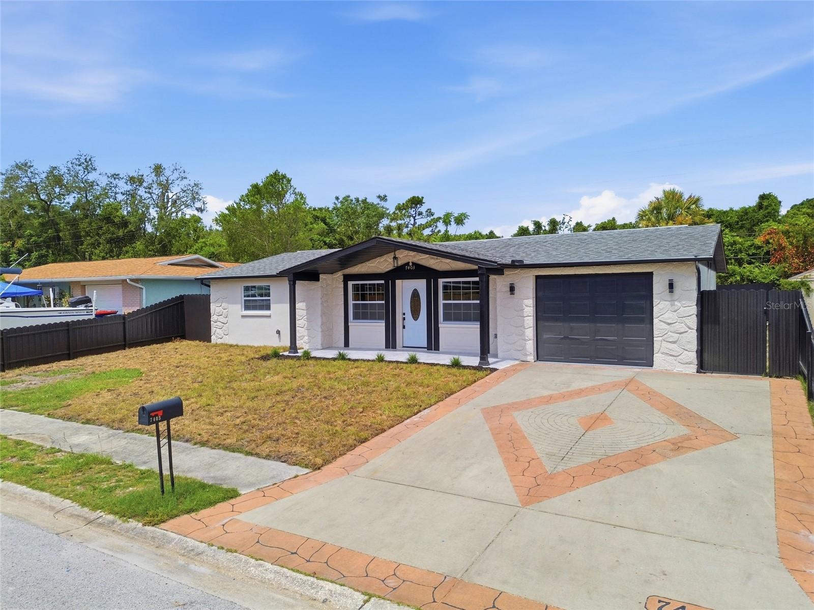 HILLANDALE - Residential