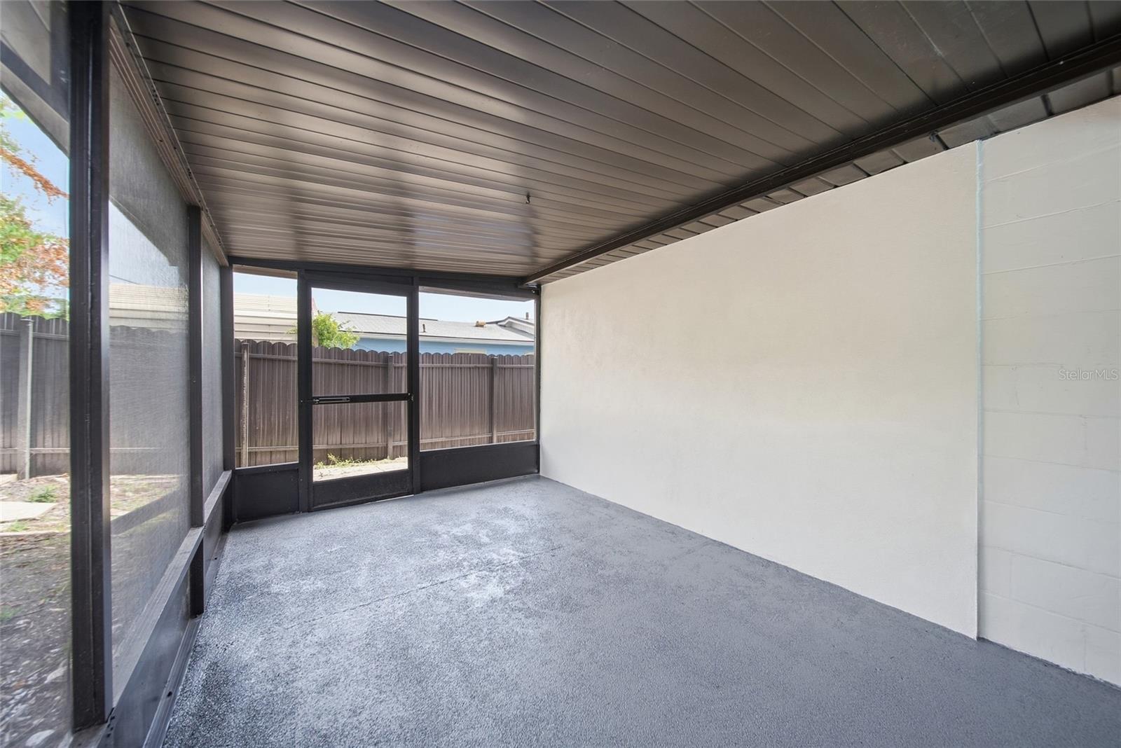 HILLANDALE - Residential