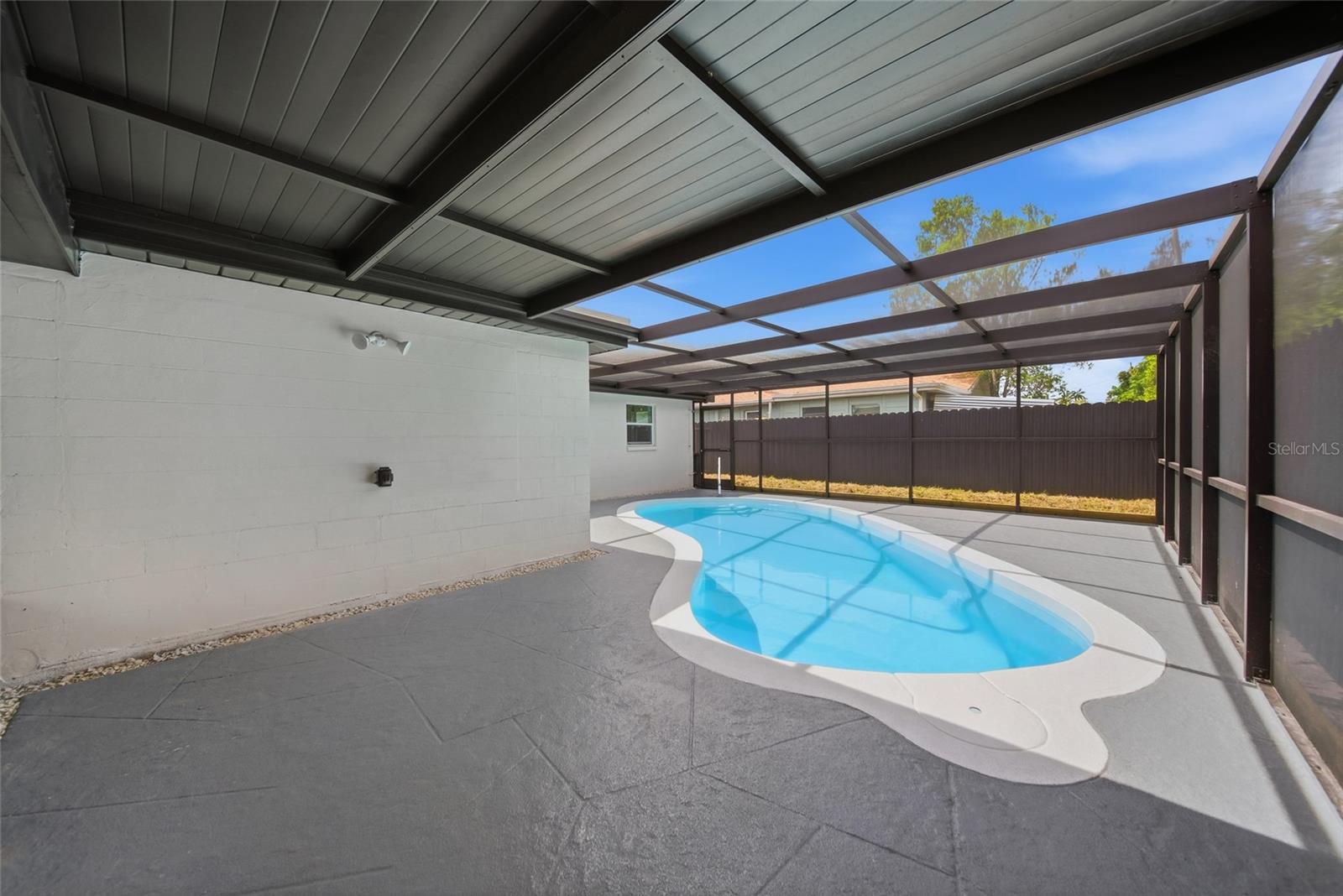 HILLANDALE - Residential