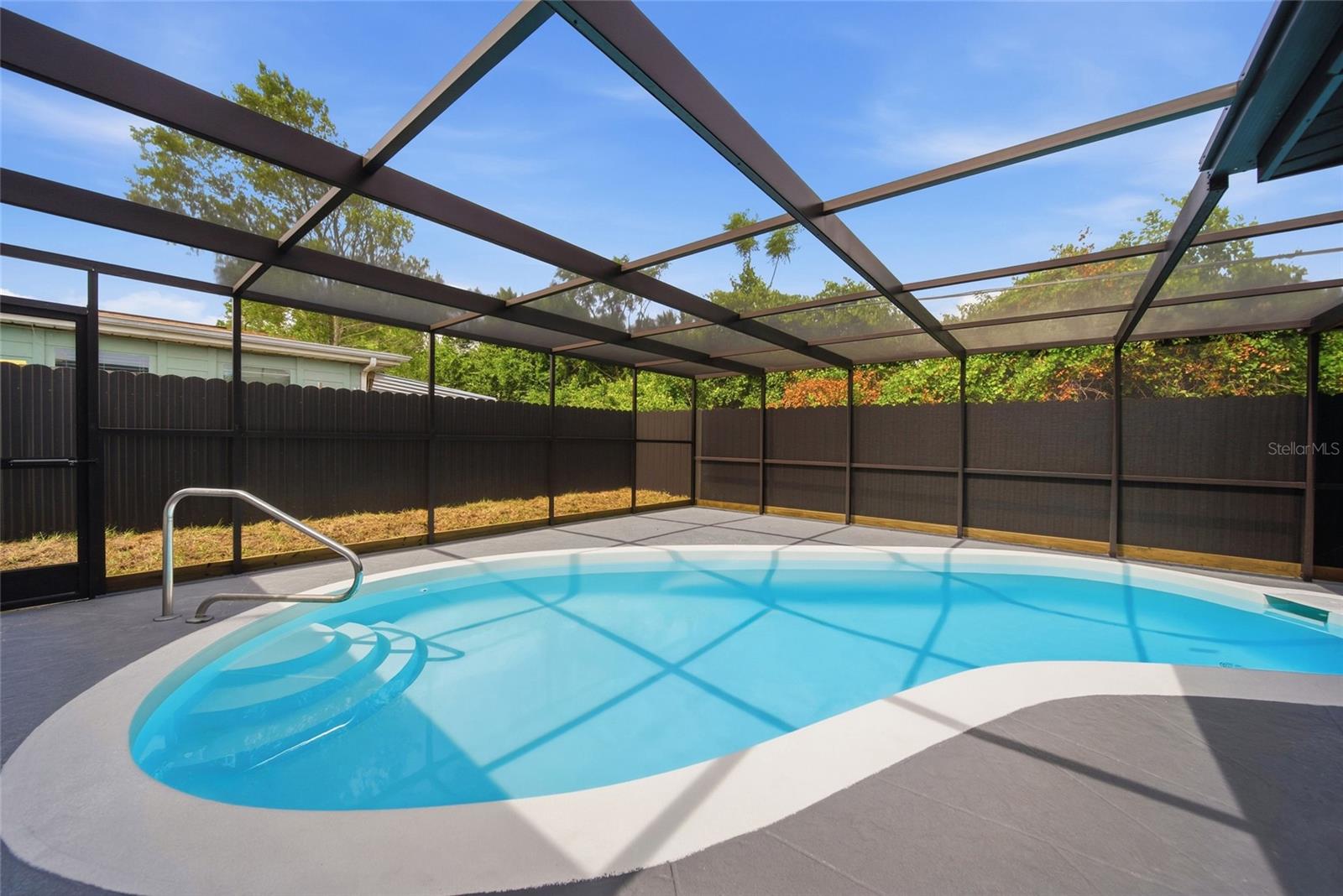 HILLANDALE - Residential