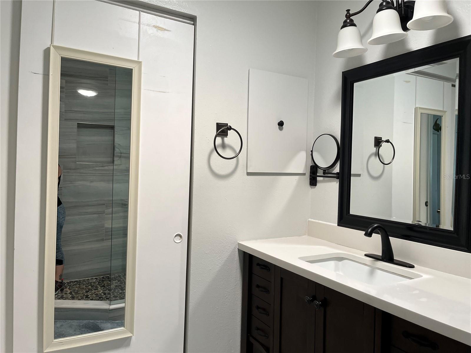 M B R CONDO - Residential