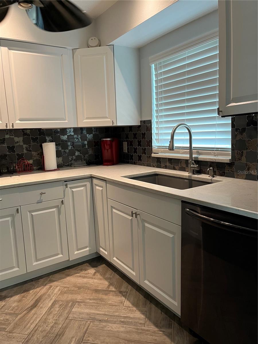 M B R CONDO - Residential