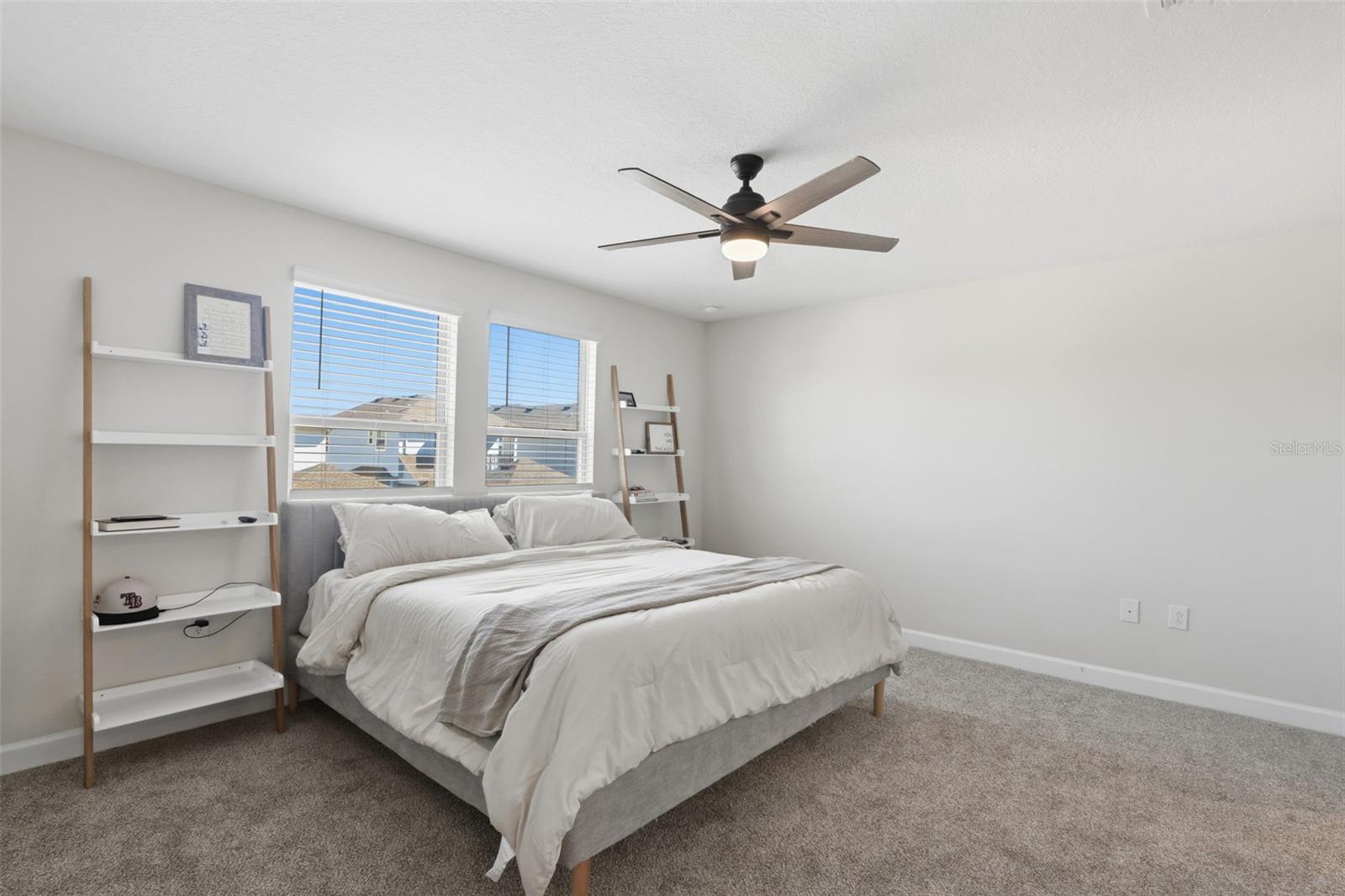 TUSKAWILLA CROSSINGS PH 2 - Residential