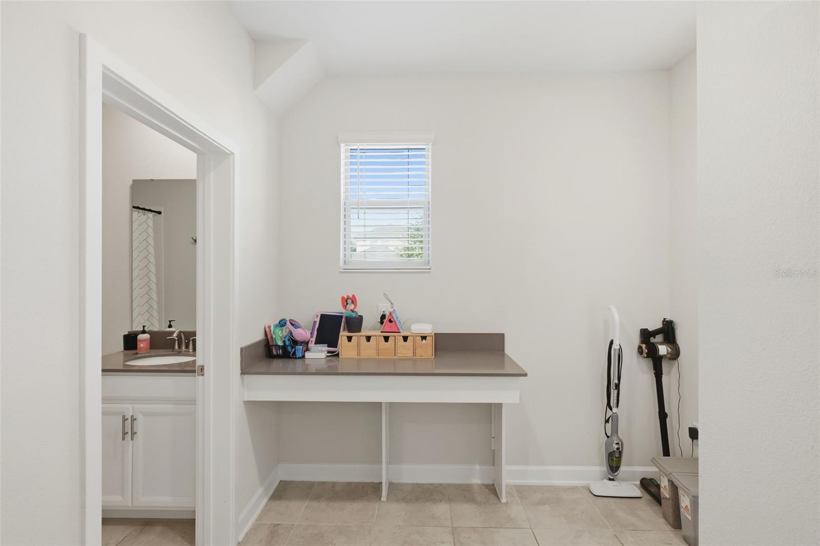 TUSKAWILLA CROSSINGS PH 2 - Residential