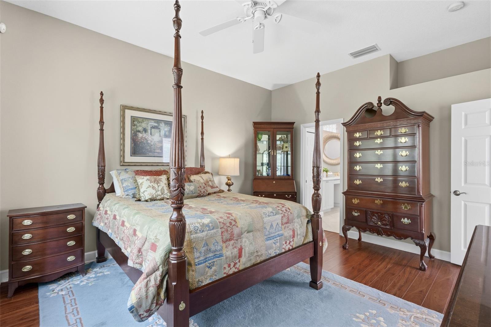 ROSEDALE 11 - Residential