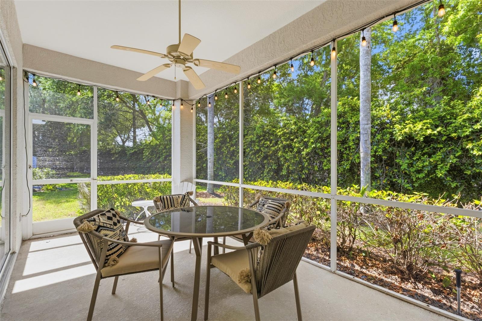 ROSEDALE 11 - Residential