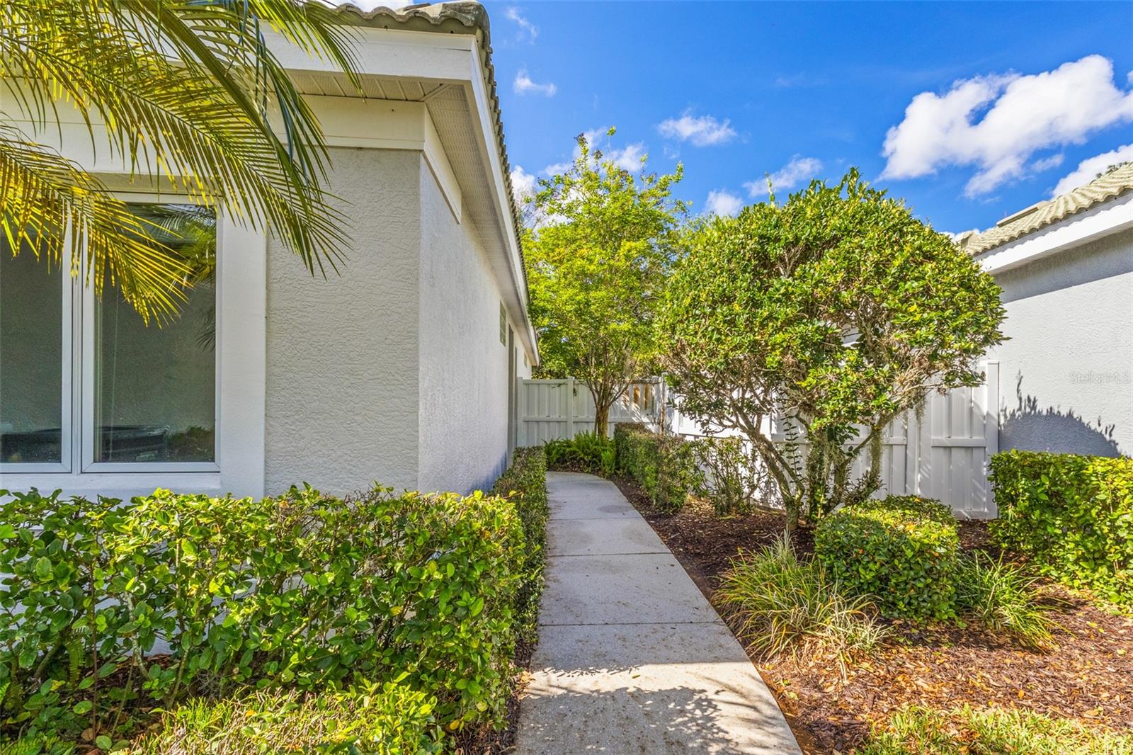 ROSEDALE 11 - Residential