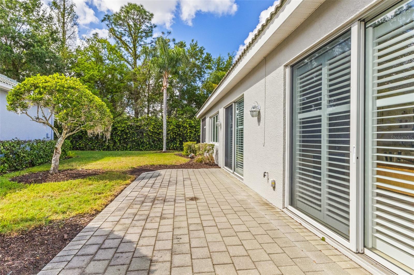 ROSEDALE 11 - Residential