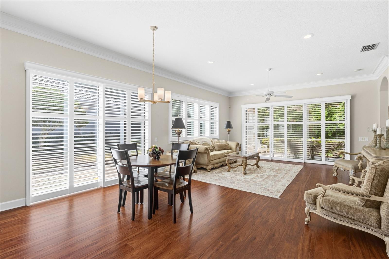 ROSEDALE 11 - Residential