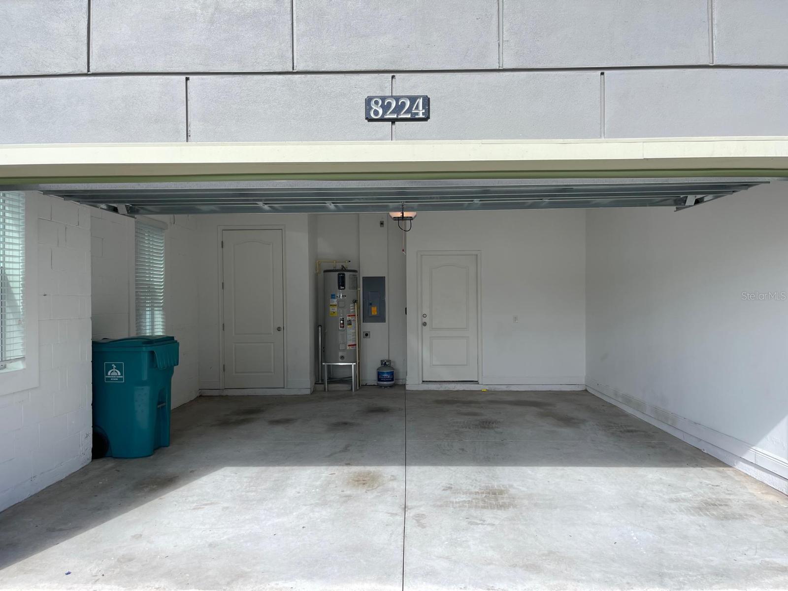 LAUREATE PARK NBRHD CENTER PH 1 - Residential Lease