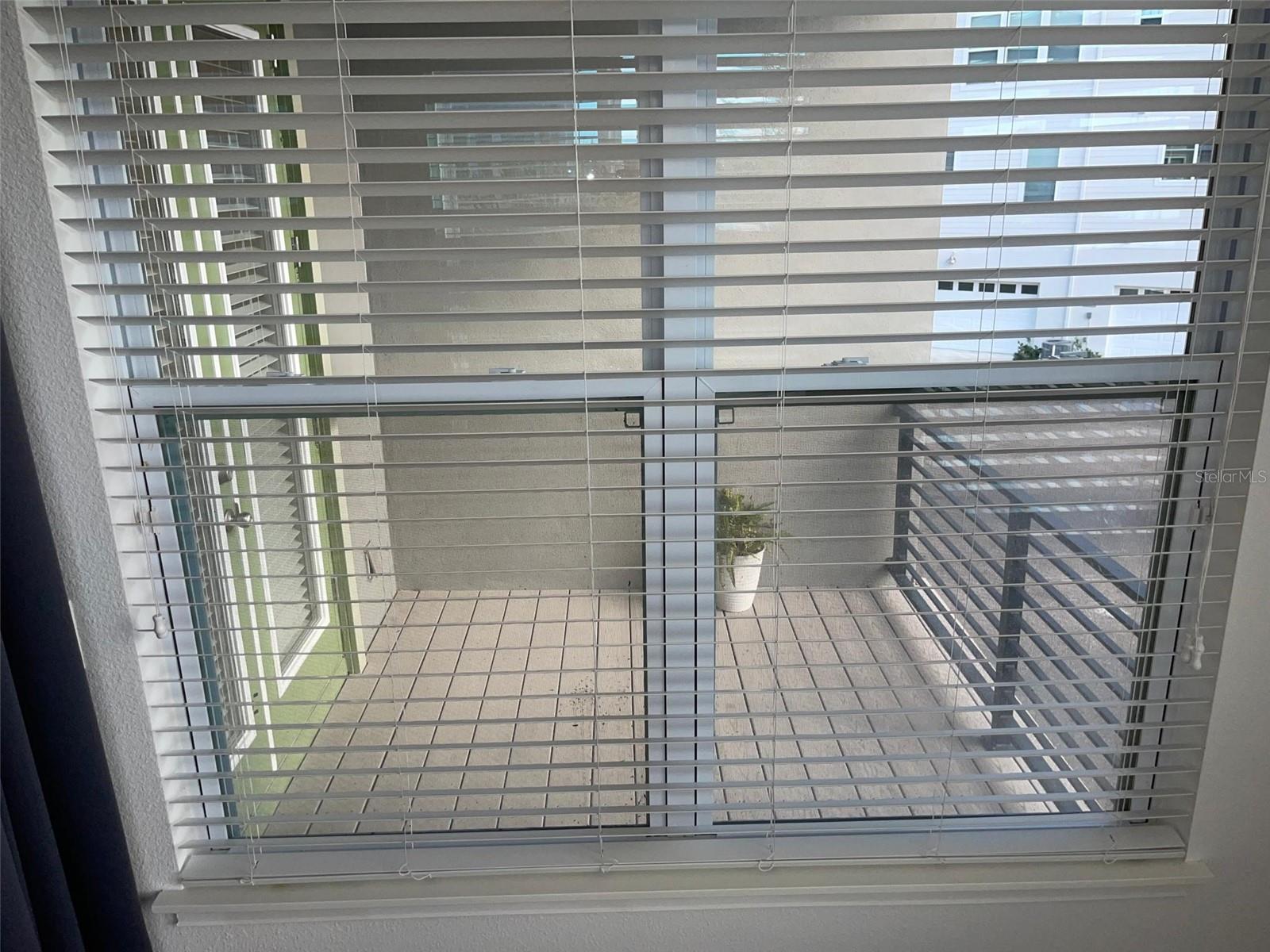 LAUREATE PARK NBRHD CENTER PH 1 - Residential Lease