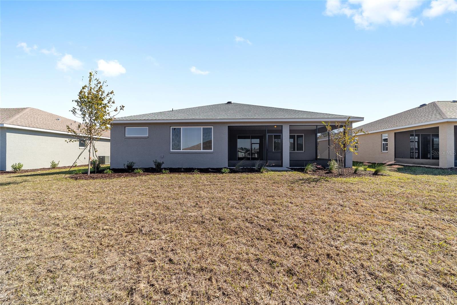 ON TOP OF THE WORLD - Residential