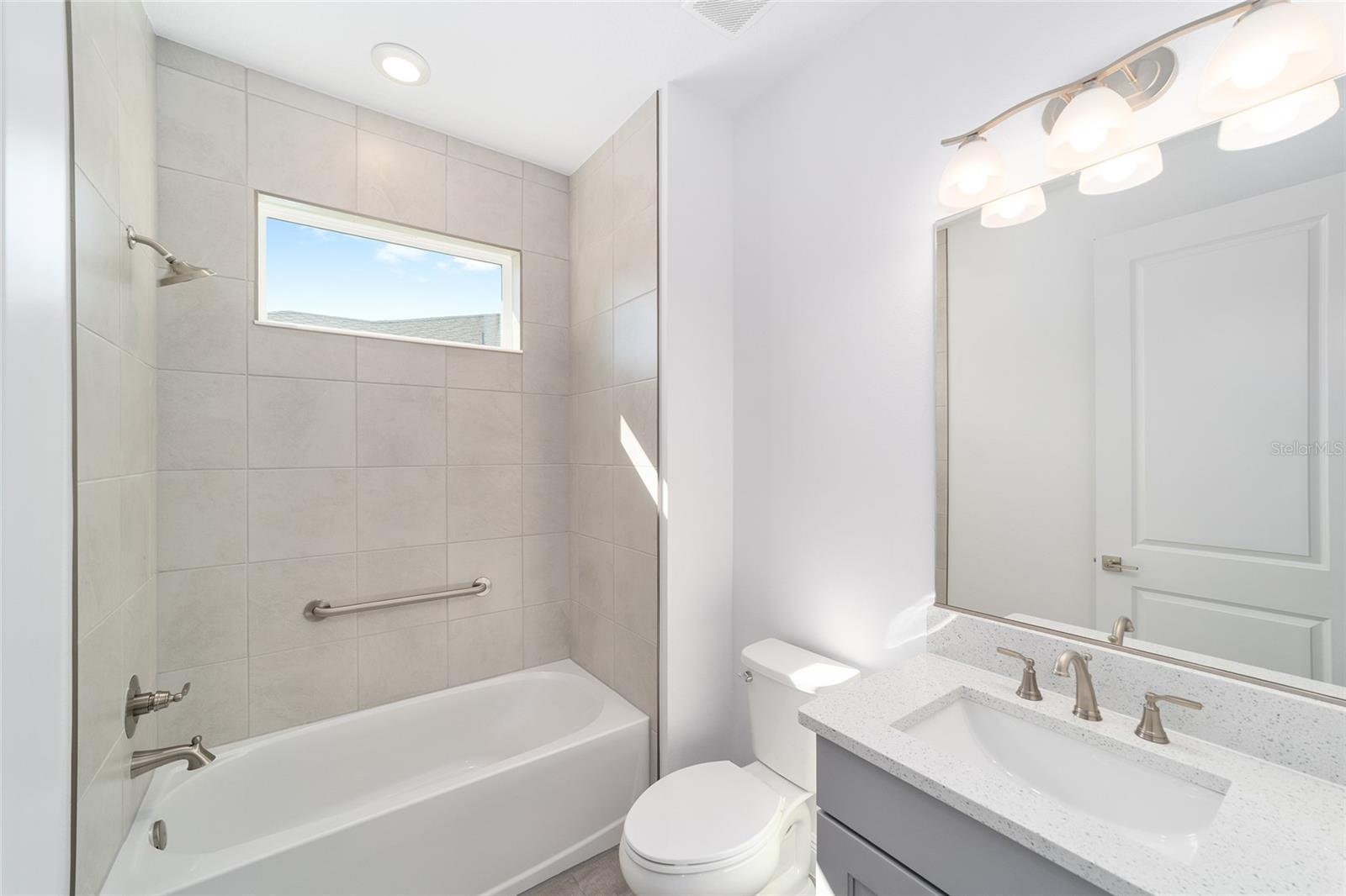 ON TOP OF THE WORLD - Residential