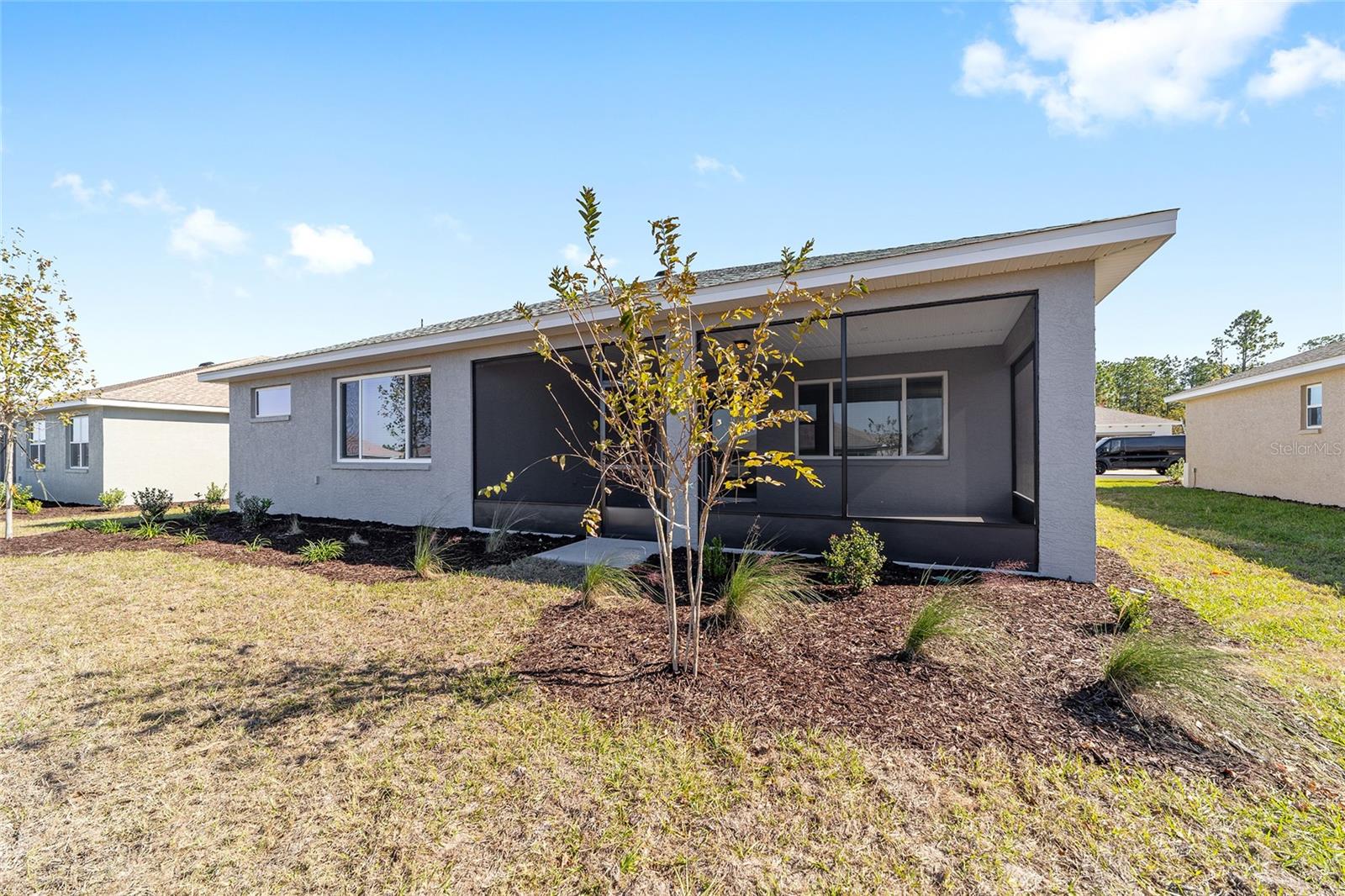 ON TOP OF THE WORLD - Residential