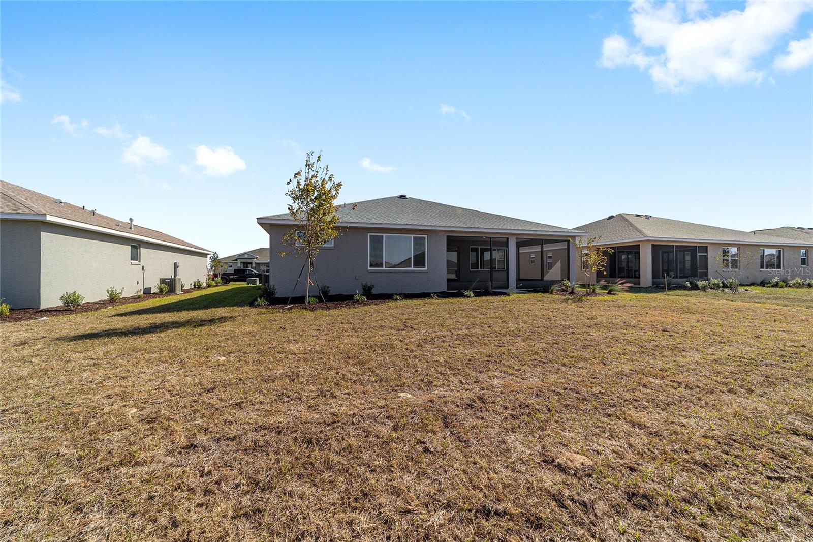 ON TOP OF THE WORLD - Residential