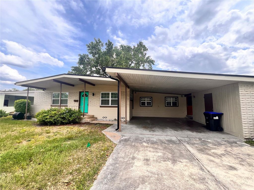 Photo of 722 Baltimore Drive, Orlando, FL 32810 (MLS # O6404519)
