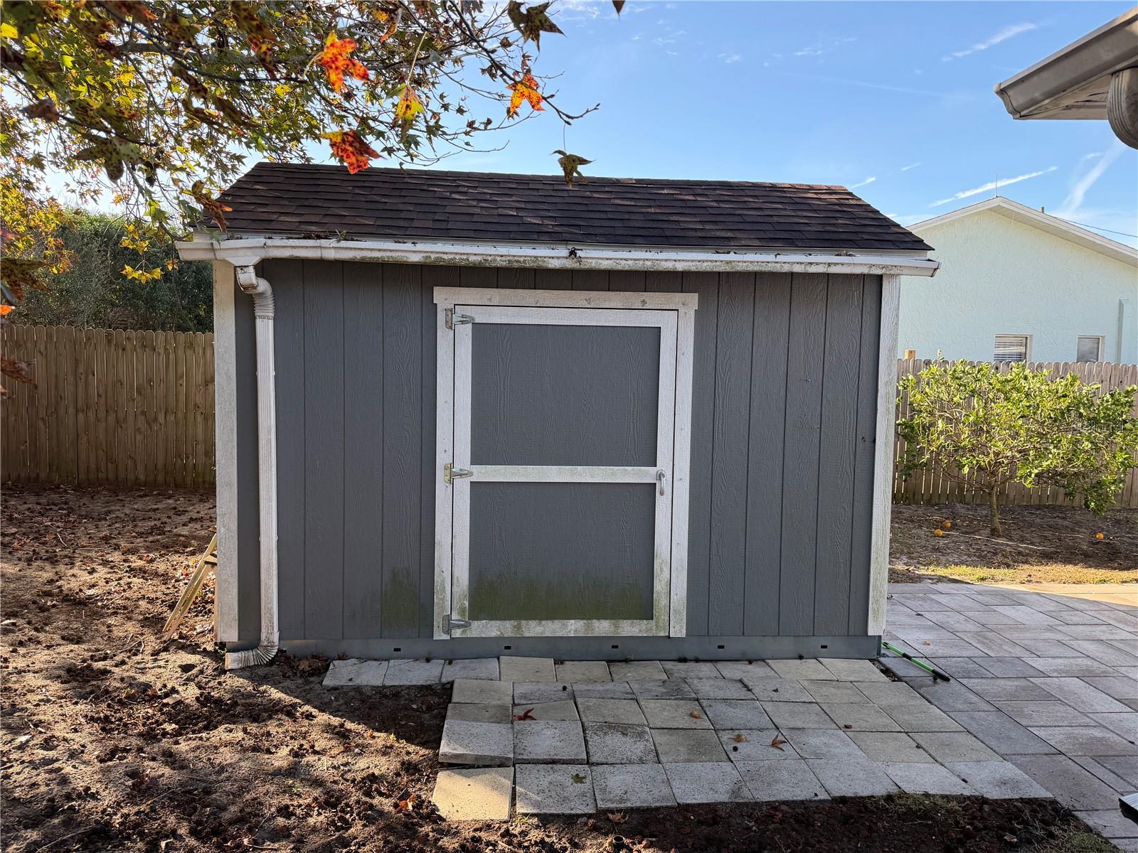 SPRING HILL UNIT 8 - Residential