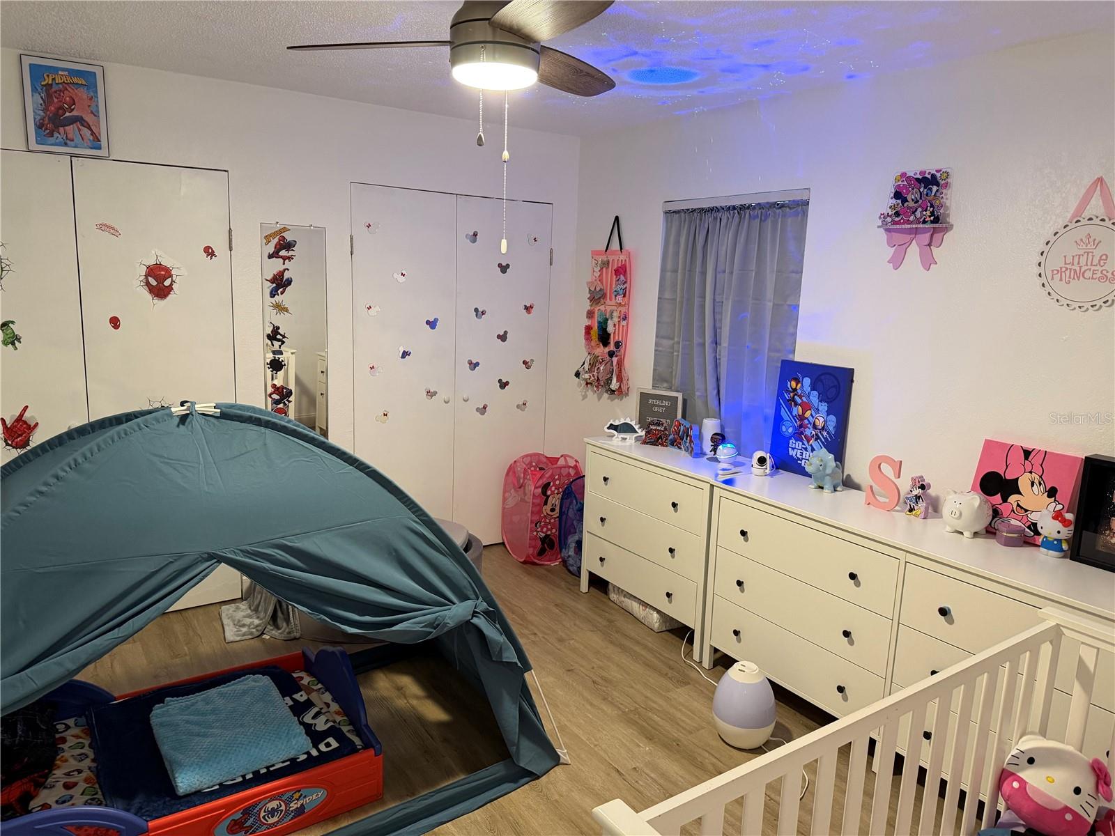 SPRING HILL UNIT 8 - Residential