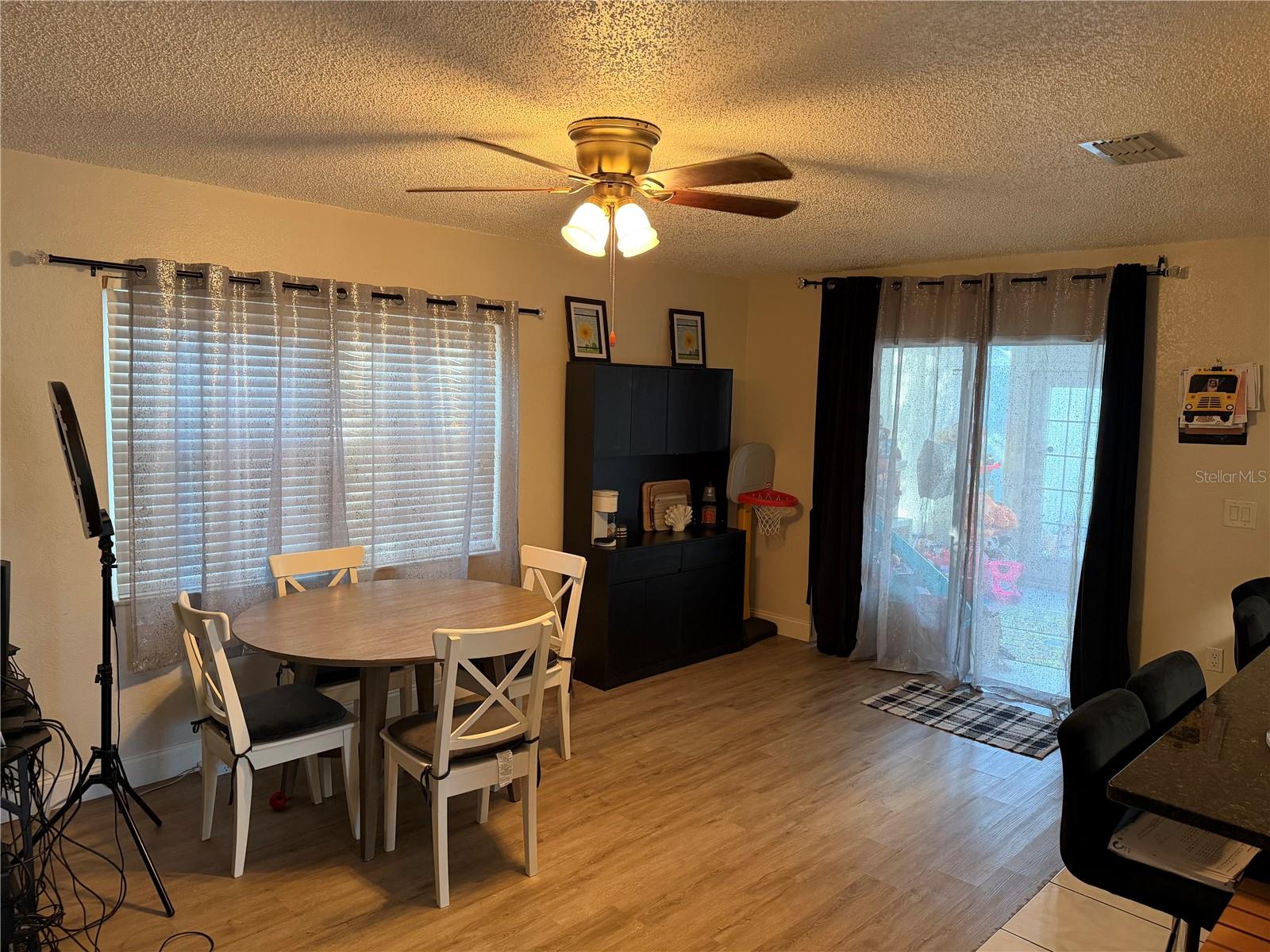 SPRING HILL UNIT 8 - Residential