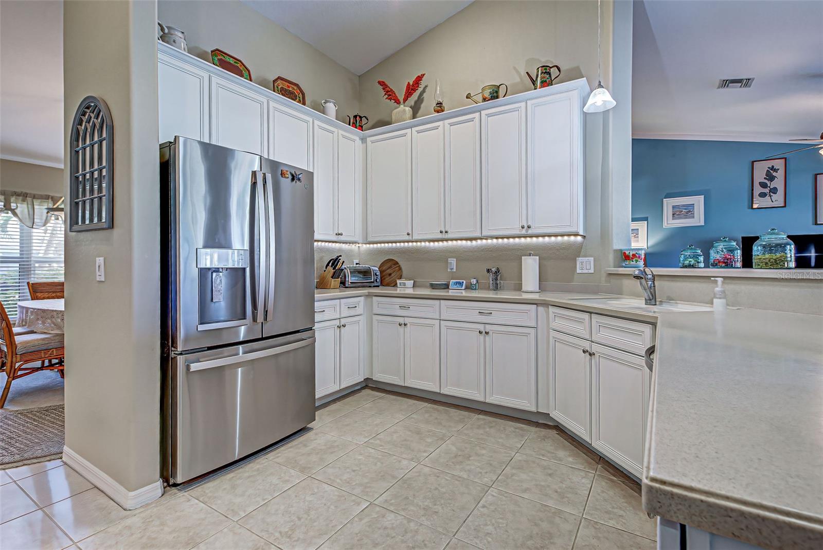 ROTONDA WEST LONG MEADOW - Residential