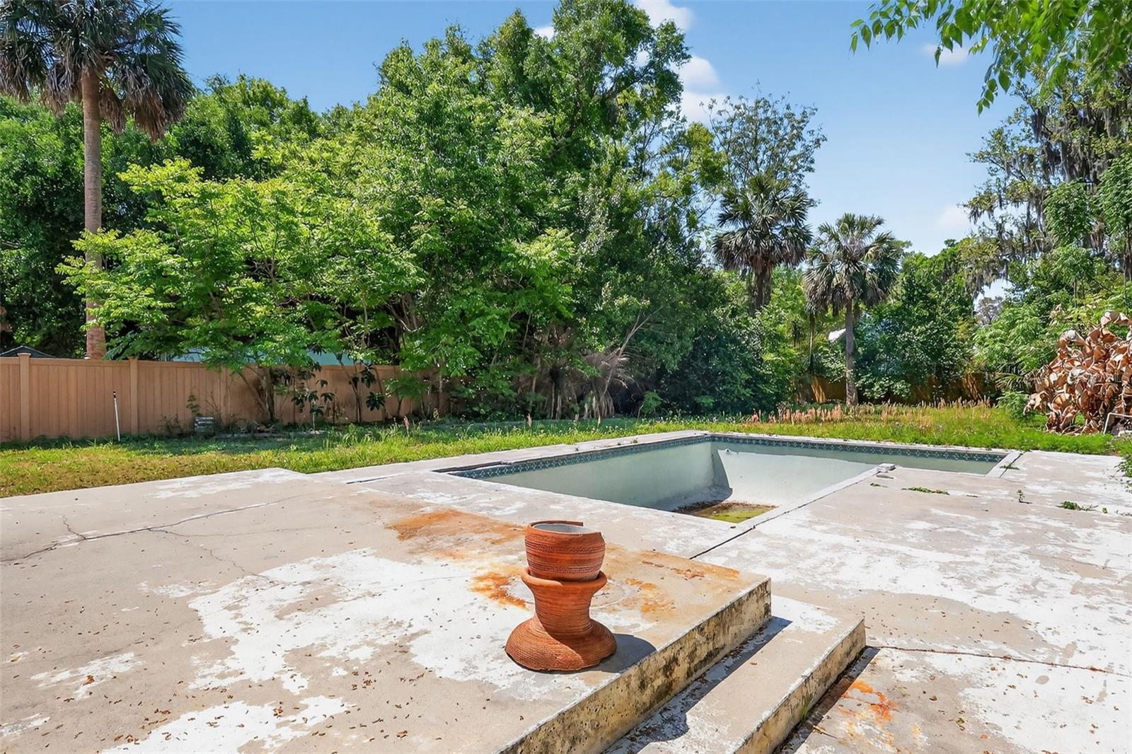 MOUNT DORA C D SMITHS - Residential