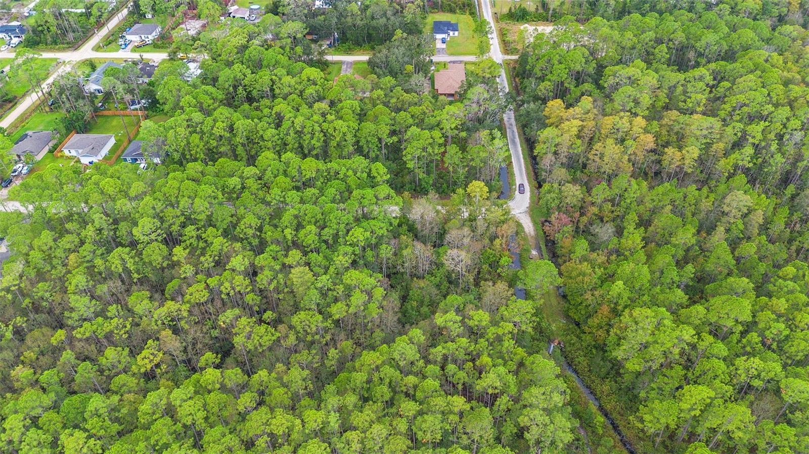 DAYTONA PARK ESTATES SEC F - Land