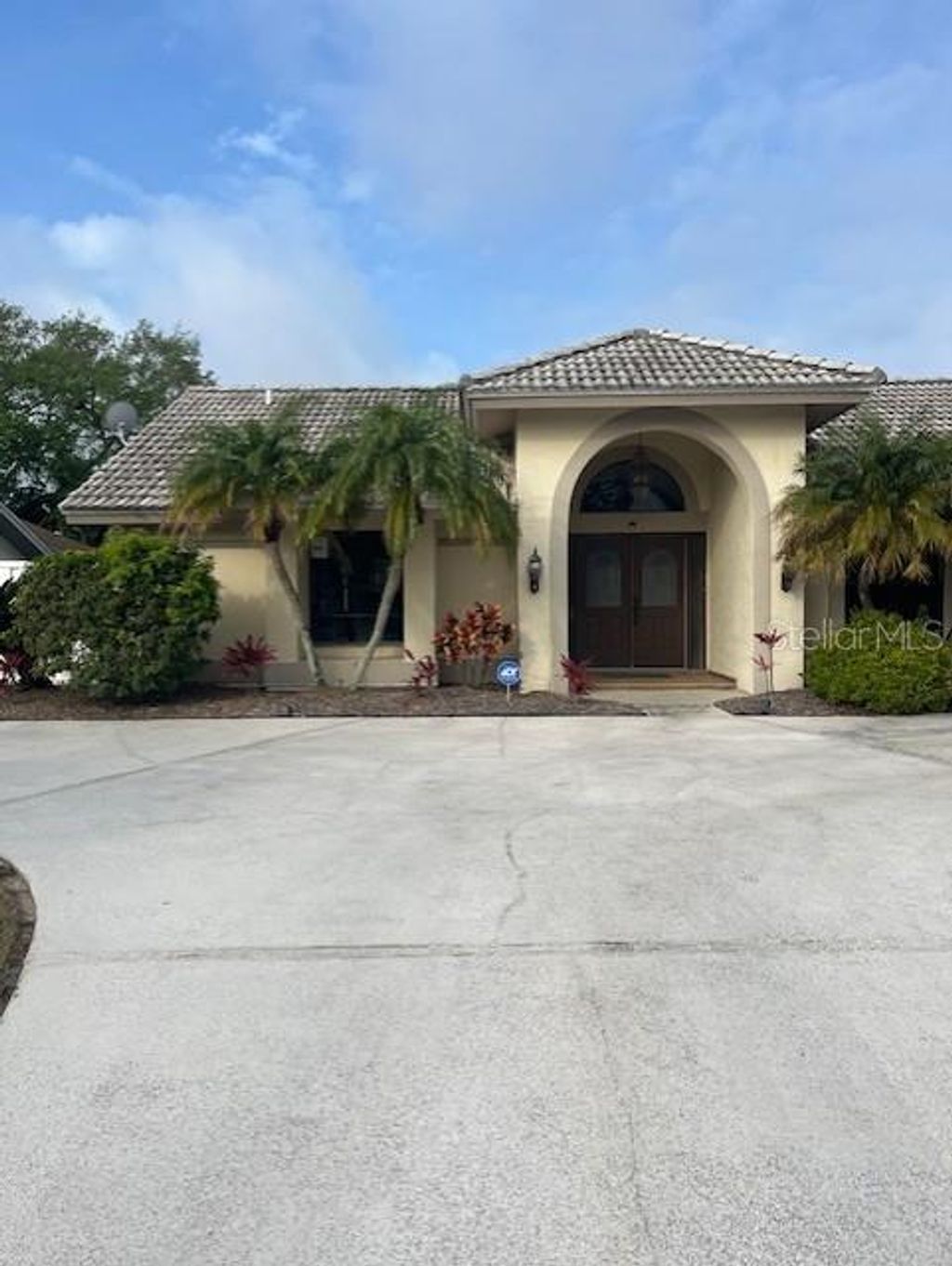 Photo of 2813 Amberly Court, Holiday, FL 34691 (MLS # TB8480156)