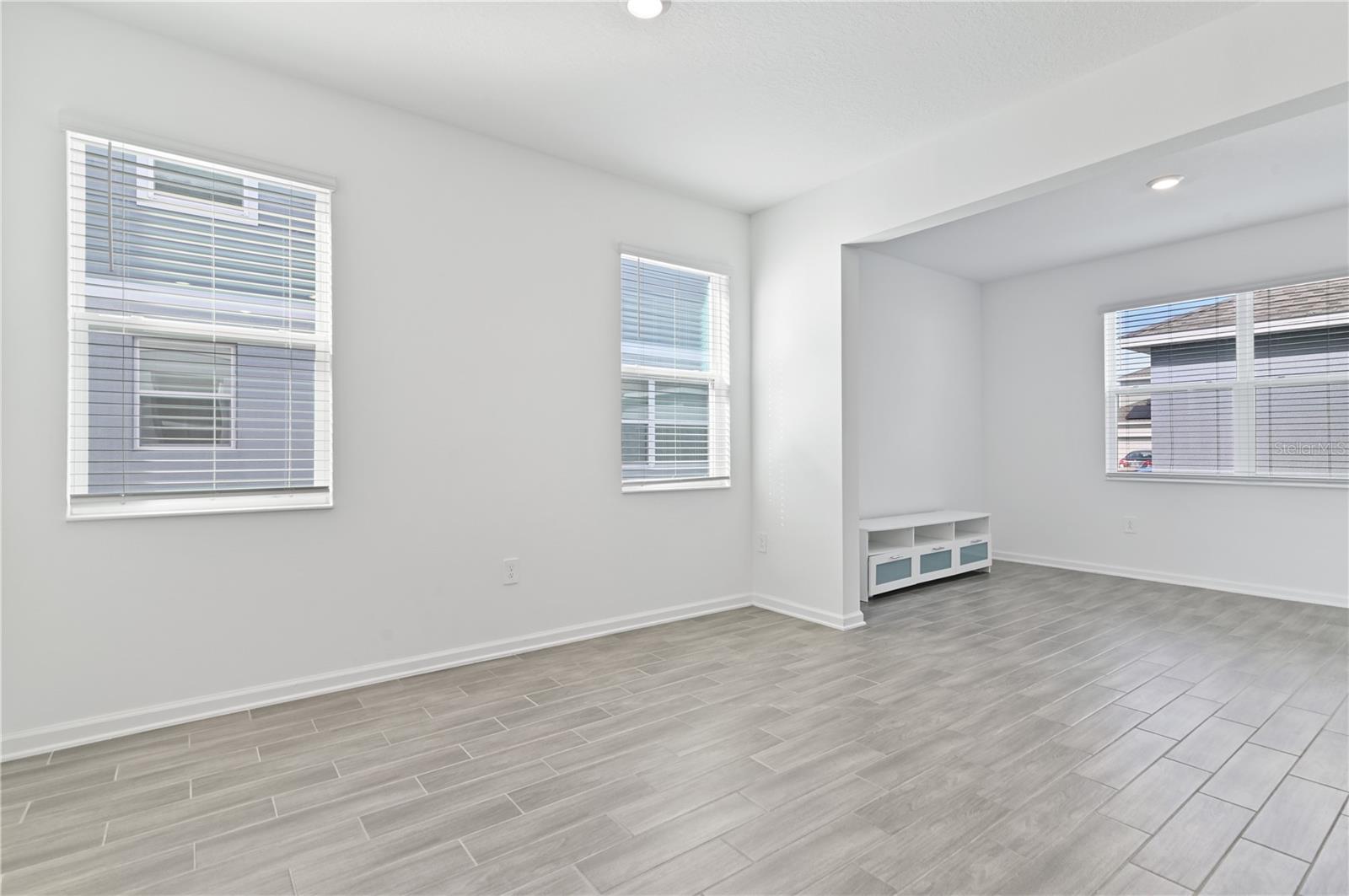 PINE GLEN - Residential Lease