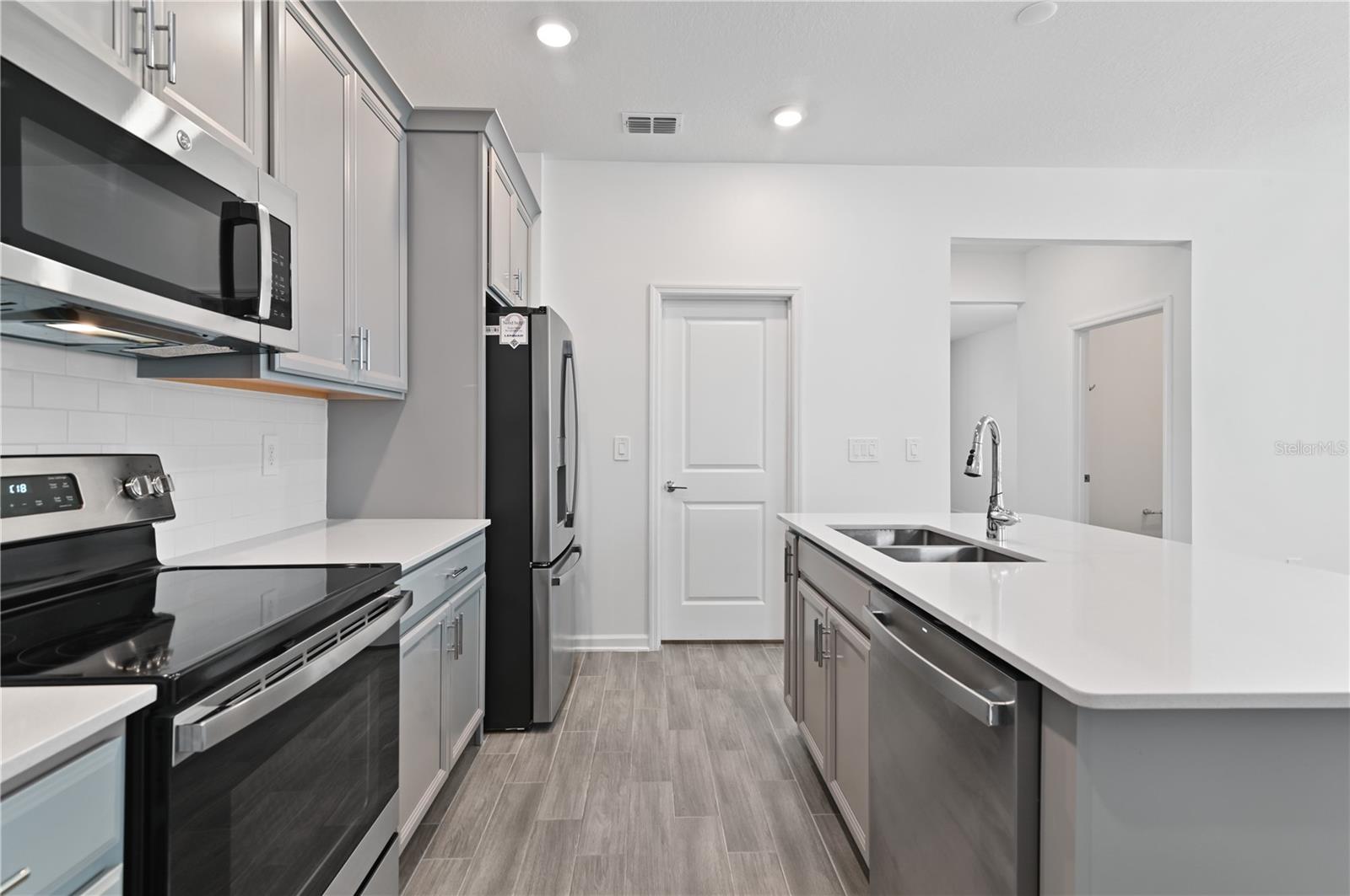 PINE GLEN - Residential Lease